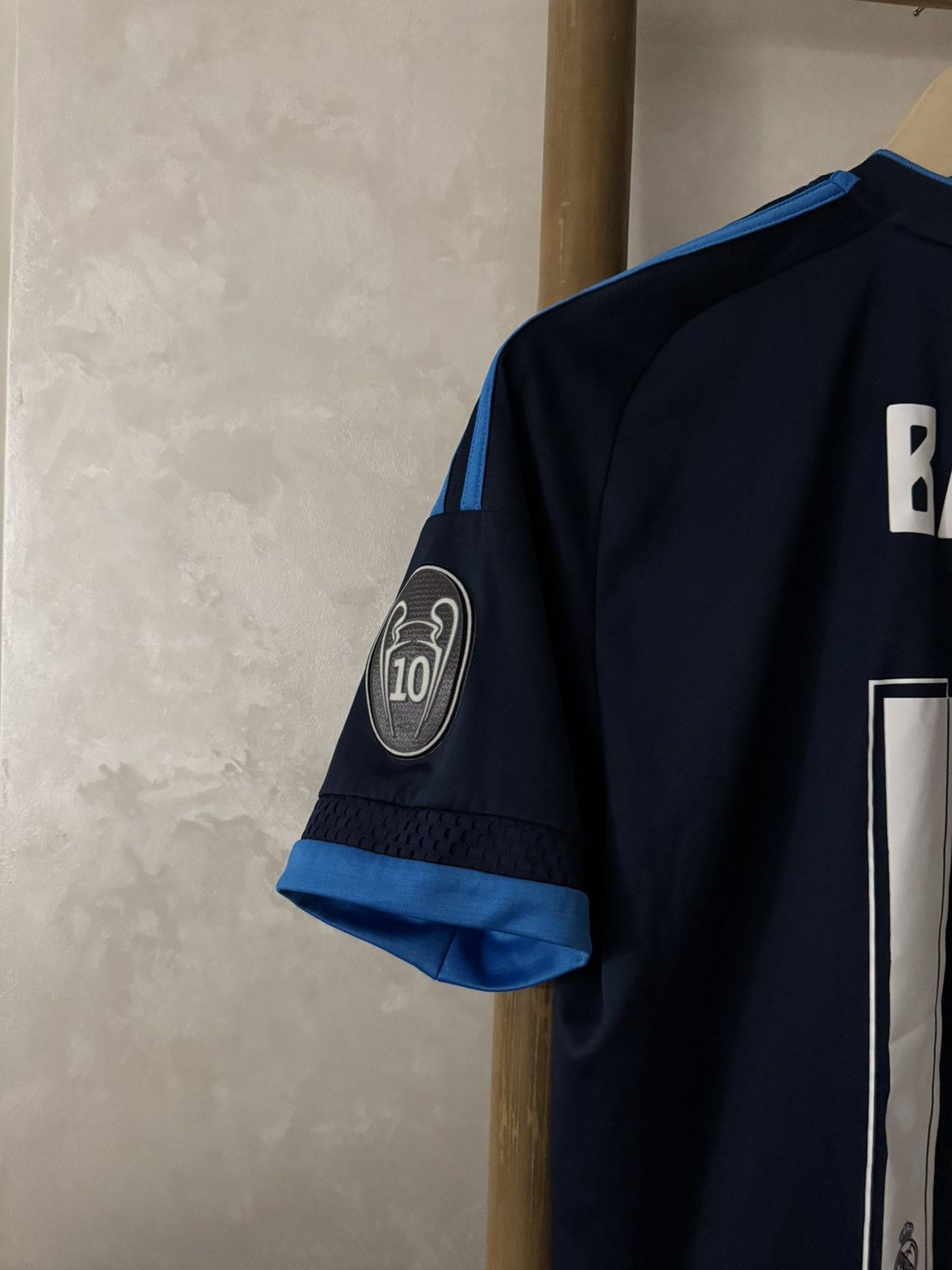 Adidas Adidas Real Madrid 2015 Gareth Bale 11 Third Jersey Size US S / EU 44-46 / 1 - 14 Thumbnail