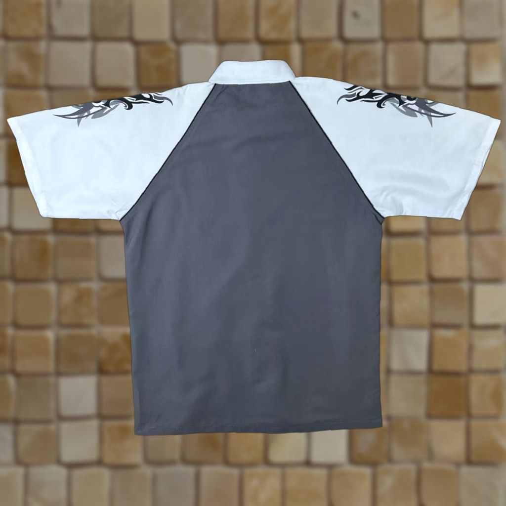 Vintage Identic Goth Y2K Tribal Graphic Grey White Polyester Shirt S Mens Small Button-Up Casual 100% Polyester 00s Size US S / EU 44-46 / 1 - 1 Thumbnail