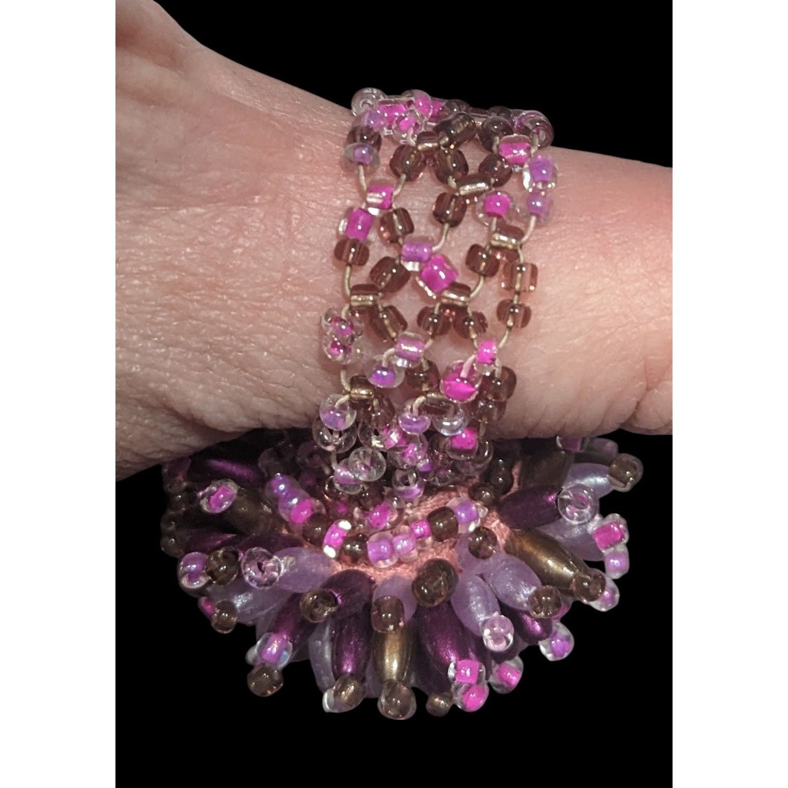 Other Fairycore Pink And Purple Glass Beaded Pompom Ring Size 14 1 Size ONE SIZE - 3 Thumbnail