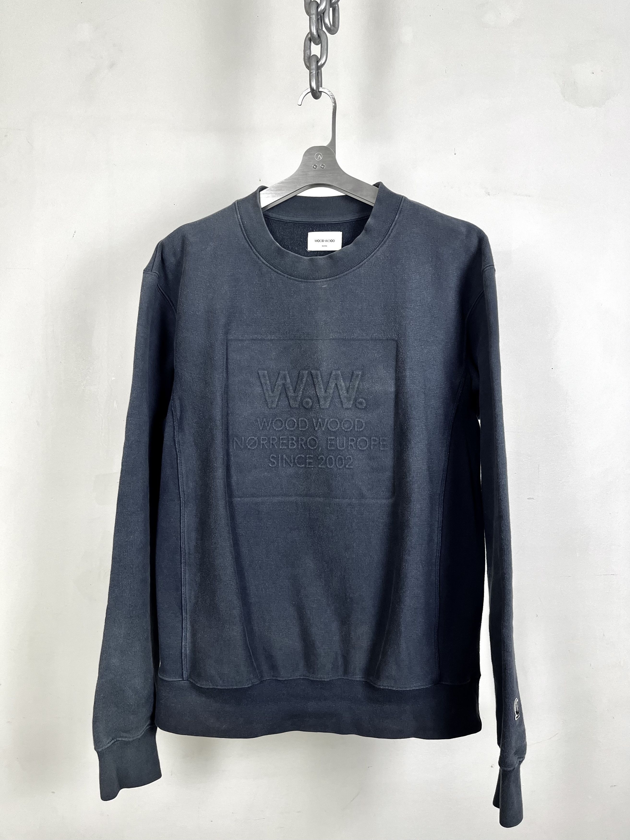 Wood Wood Embossed Fabric Wood Wood Heavy Cotton Crewneck Sweatshirt Size US M / EU 48-50 / 2 - 2 Thumbnail