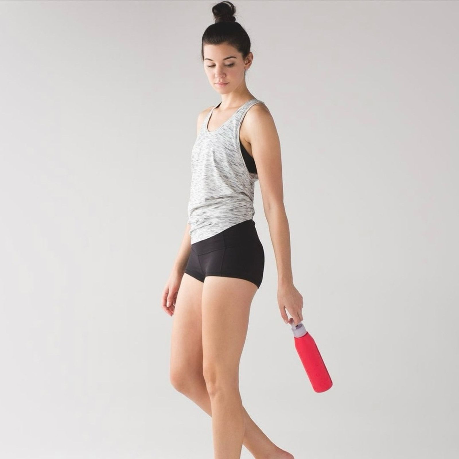 Lululemon Lululemon Tie It Up Singlet in Tiger Space Dye Black White Size M / US 6-8 / IT 42-44 - 10 Thumbnail