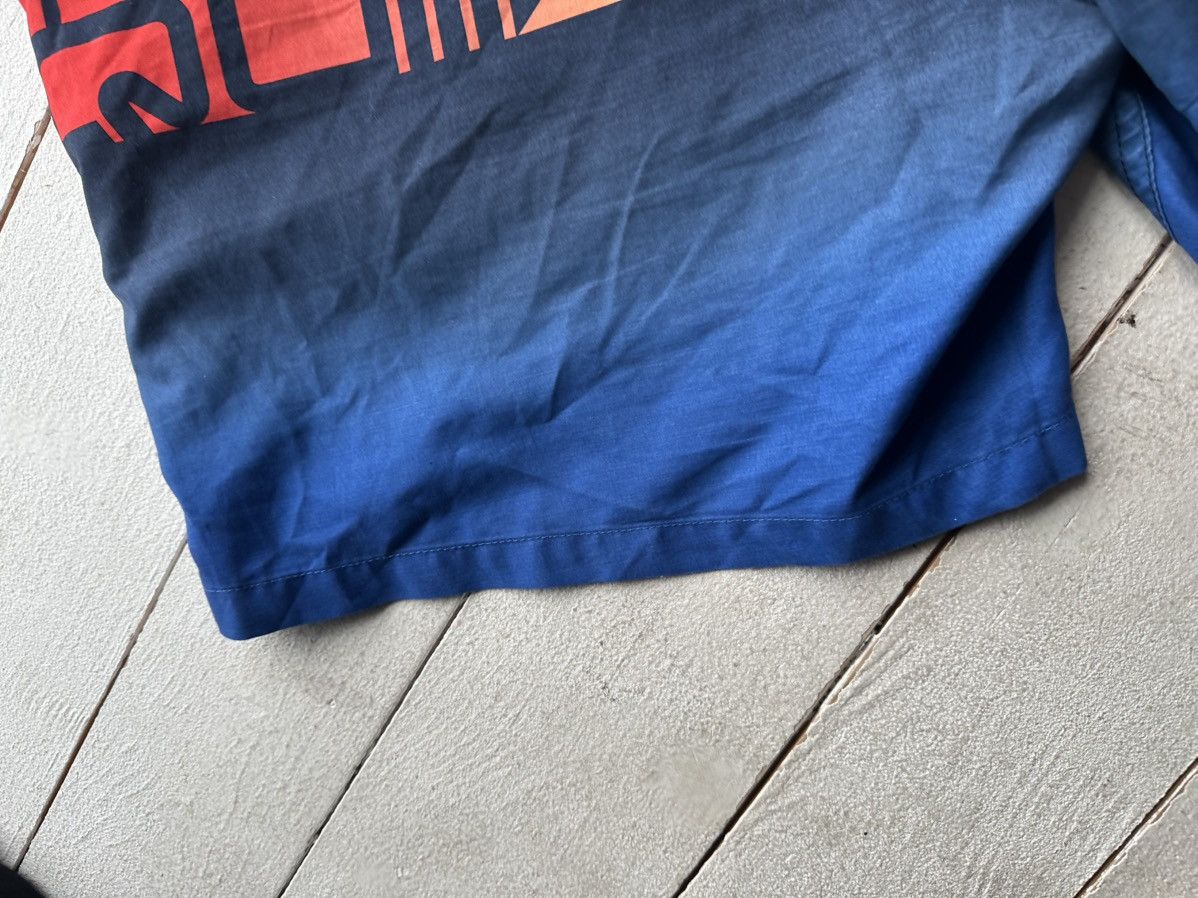 Quiksilver 🚨Vintage Quiksilver Shorts Big Logo Y2K Style 90s Surfing Size US 33 - 10 Thumbnail