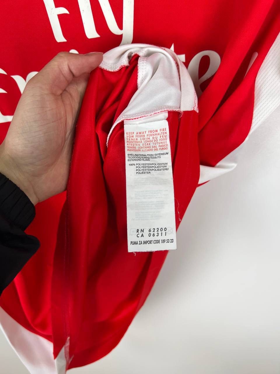 Puma Arsenal Puma 2014-15 home jersey t-shirts size L Size US L / EU 52-54 / 3 - 4 Thumbnail