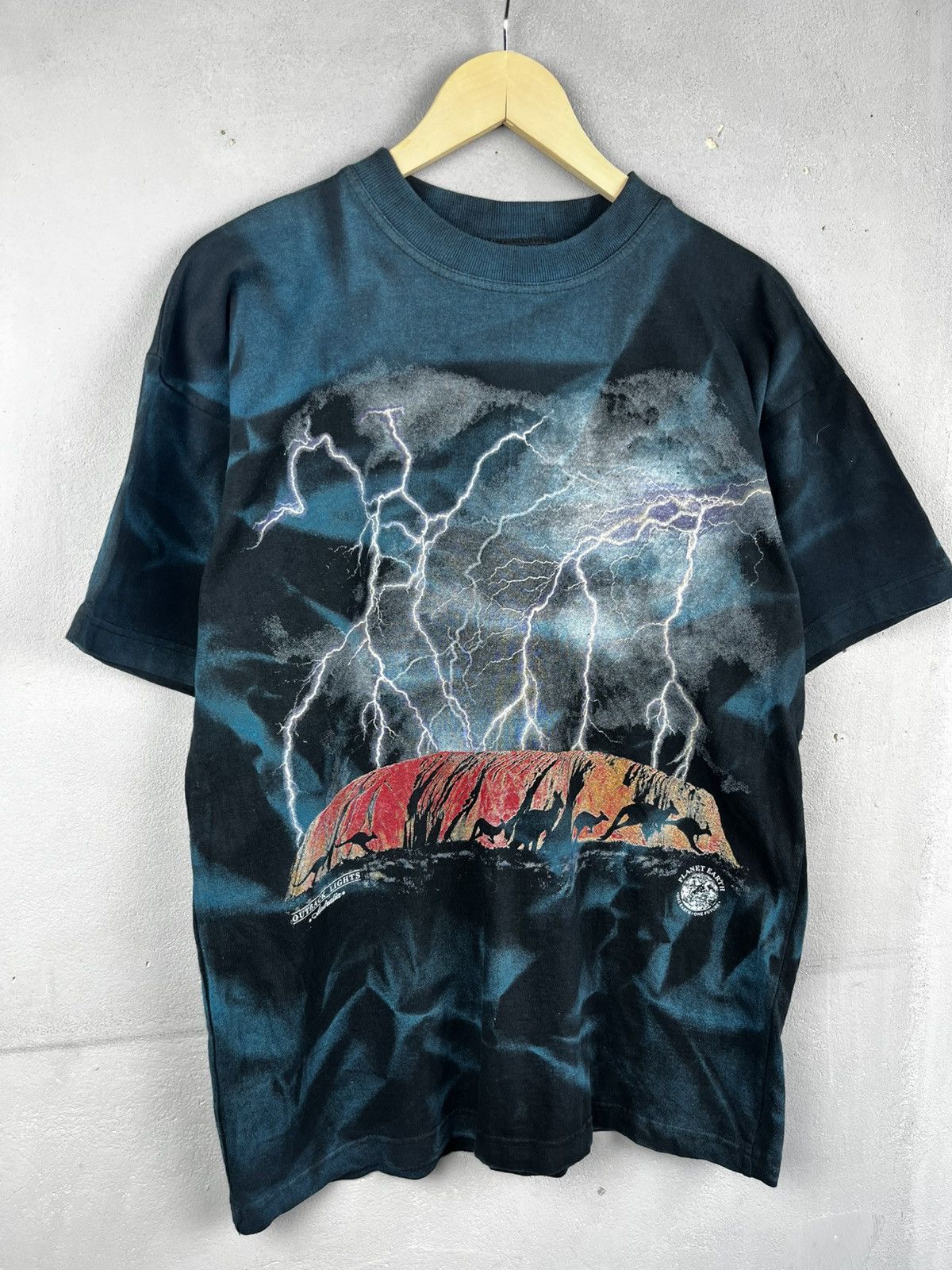 Vintage Vtg Planet Earth one planet one future Size US M / EU 48-50 / 2 - 2 Thumbnail