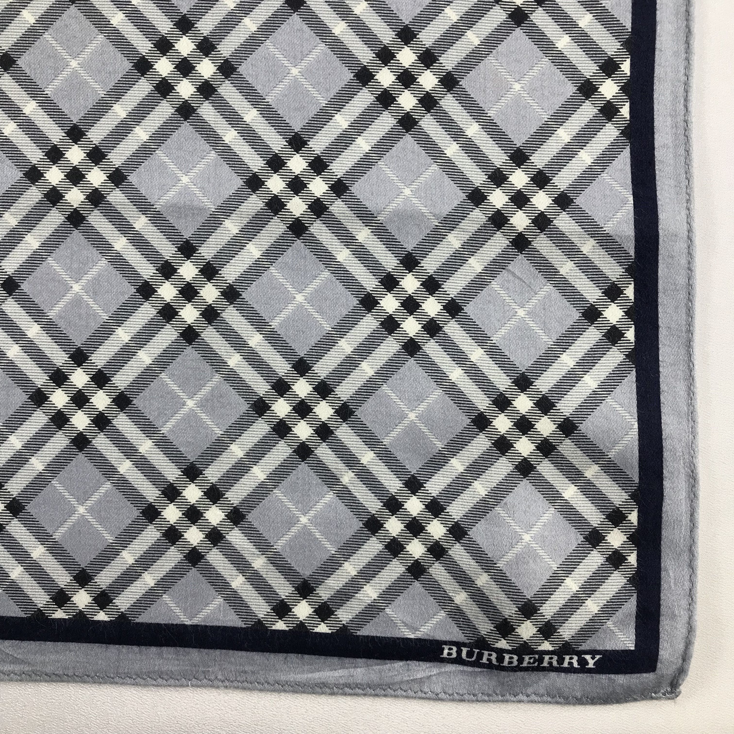 Burberry Burberry Handkerchief / Bandana / Neckerchief C645 Size ONE SIZE - 5 Thumbnail