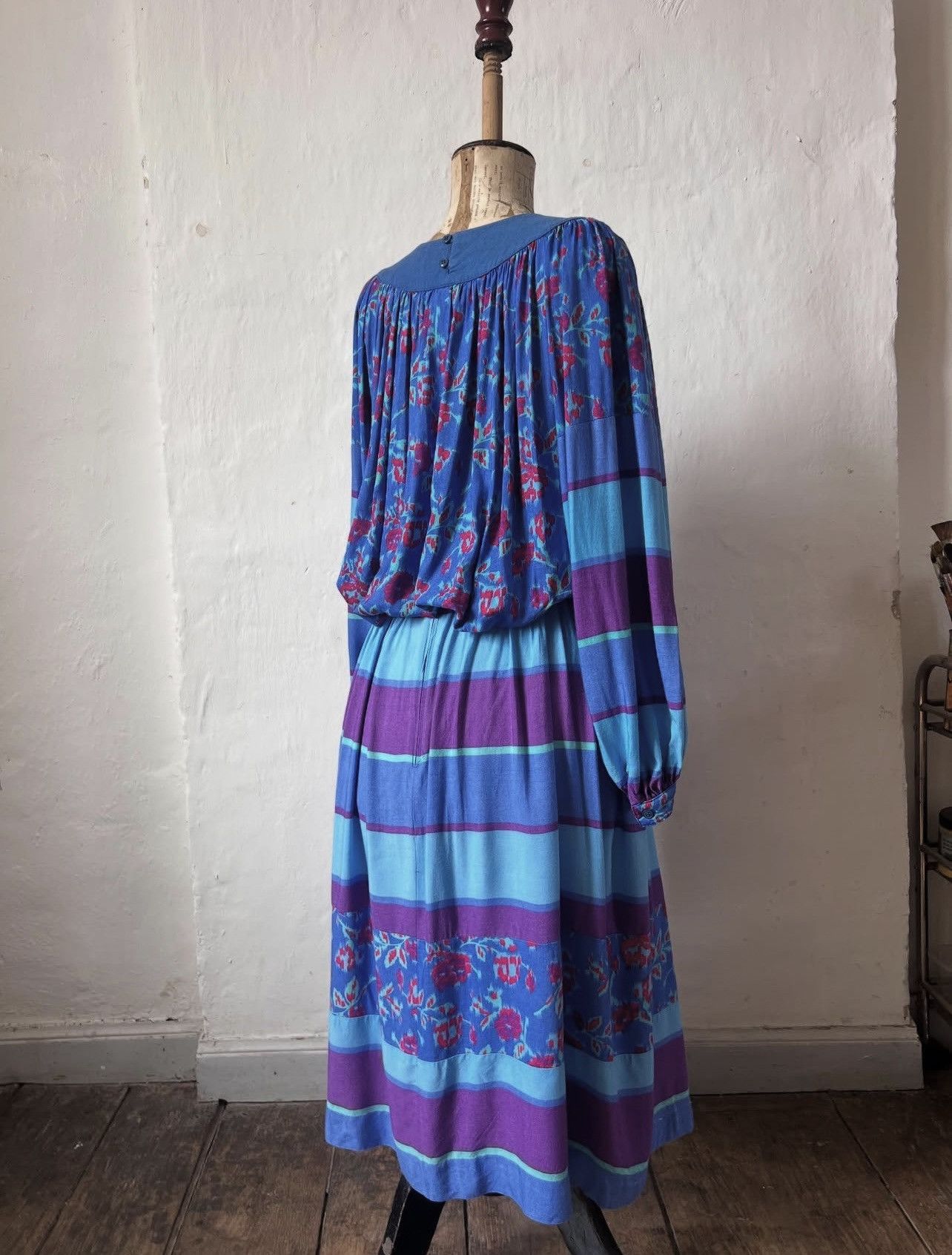Other Vintage 1970s Anastasia set blouse skirt Francois Viannay Size M / US 6-8 / IT 42-44 - 11 Thumbnail