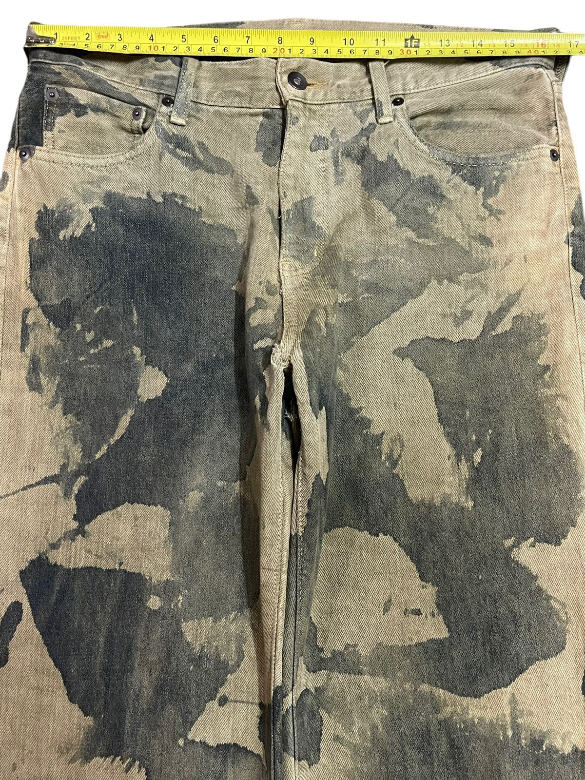 Uniqlo Vintage Japanese Uniqlo Painted Camouflage Style Jeans Size US 32 / EU 48 - 12 Thumbnail