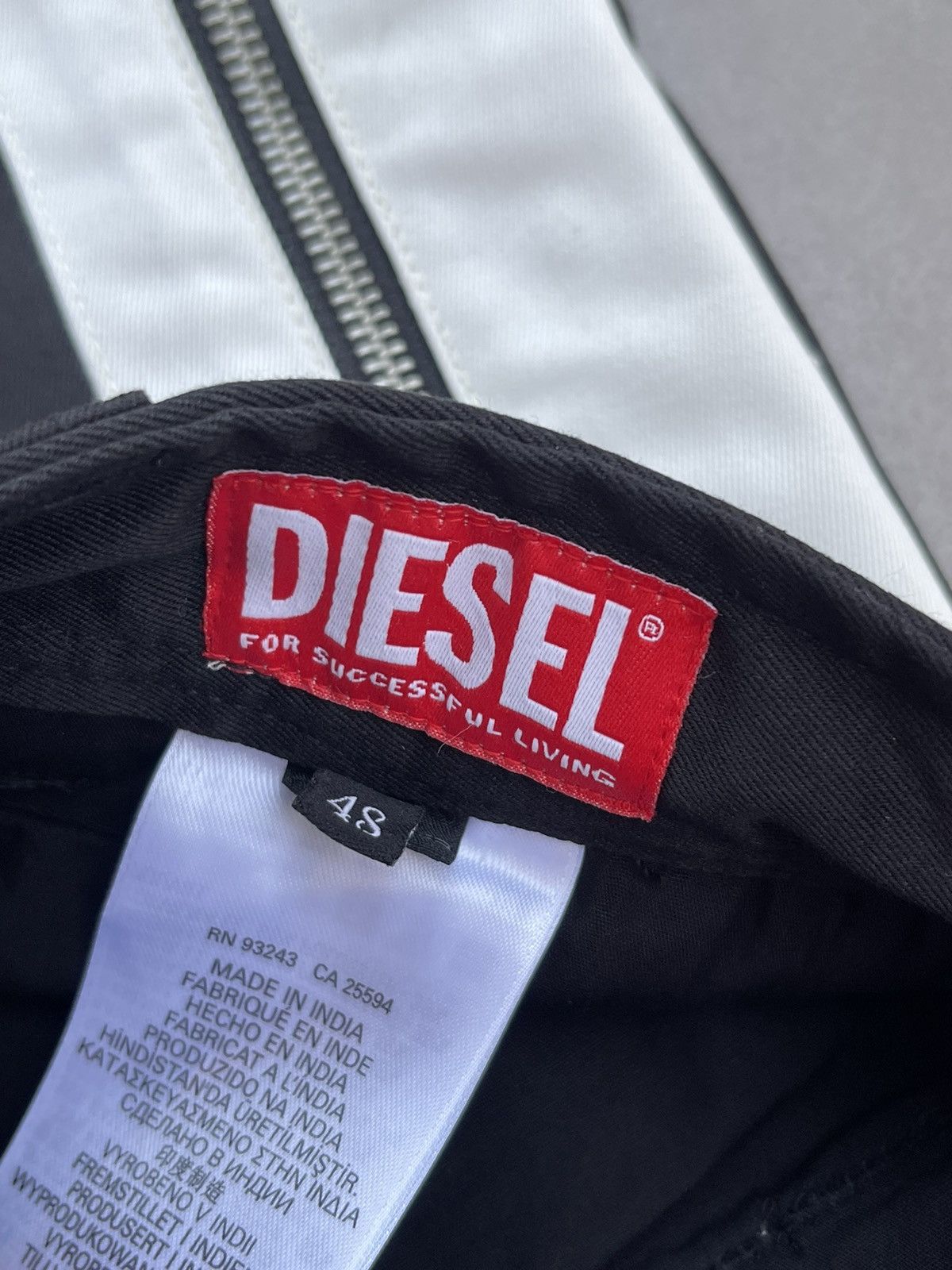 Diesel !DS! SS23 Diesel P-Beck White Black Casual Pants Size US 32 / EU 48 - 17 Thumbnail