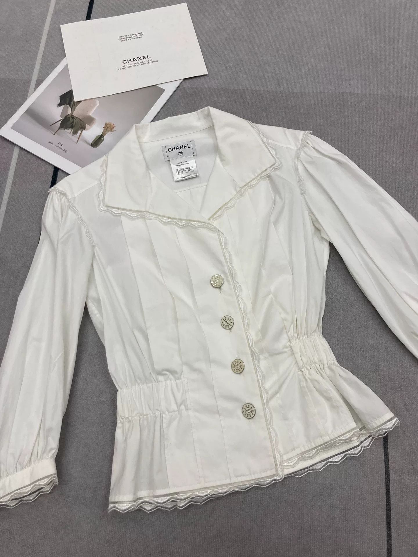Chanel Chanel White Lace Waist Shirt Size XS / US 0-2 / IT 36-38 - 1 Thumbnail