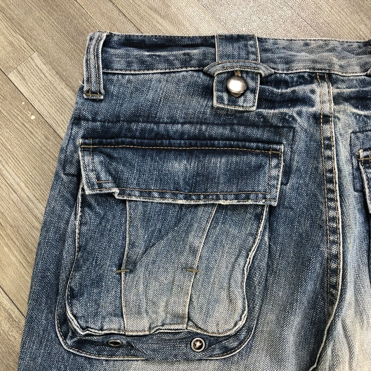 PPFM 2000s PPFM Distressed Lgb Bondage Multipocket Cargo Jeans Size US 31 - 15 Thumbnail