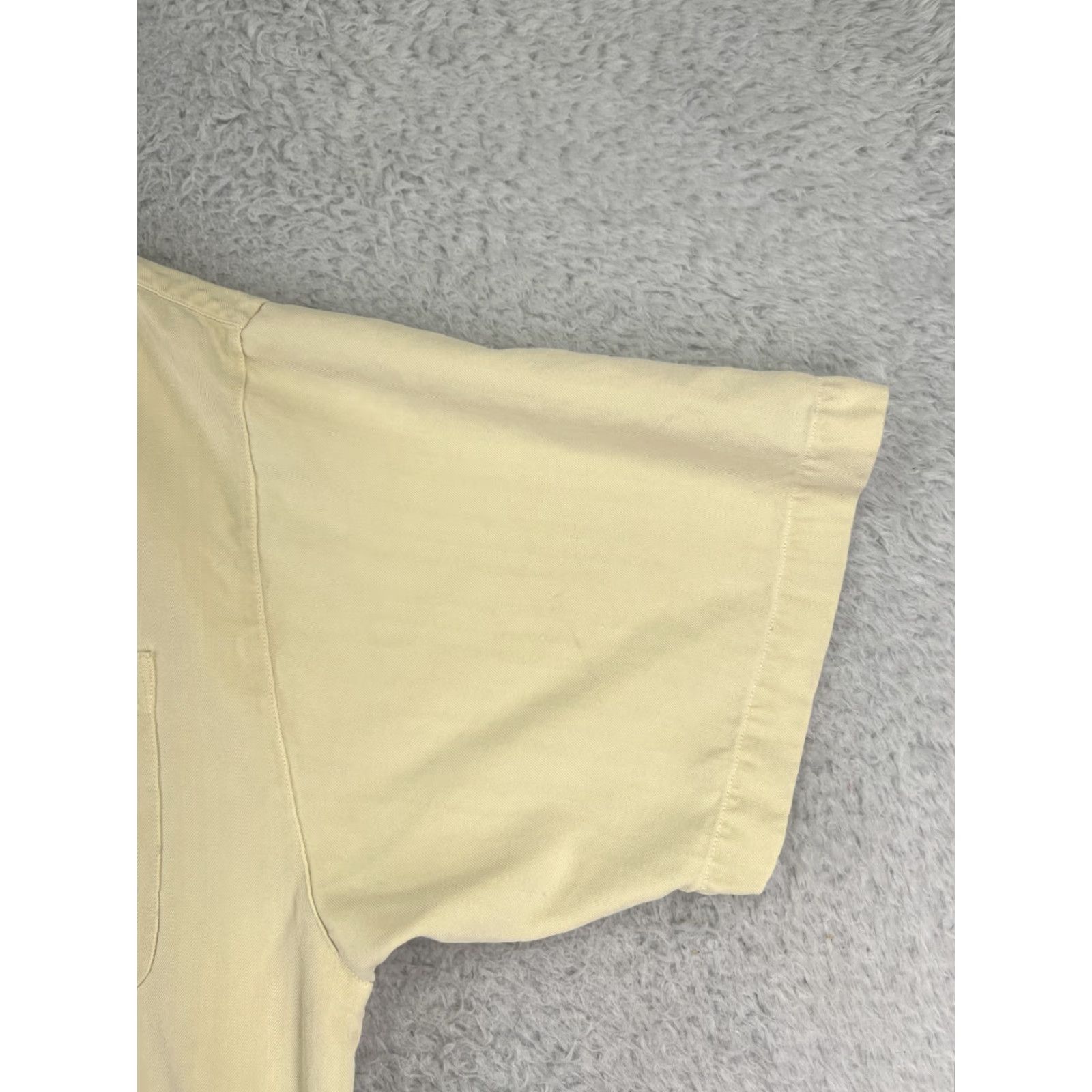 Tommy Bahama Tommy Bahama Shirt Men Extra Large Yellow Herringbone 100% Silk Button Up Hawaii Size US XL / EU 56 / 4 - 4 Thumbnail