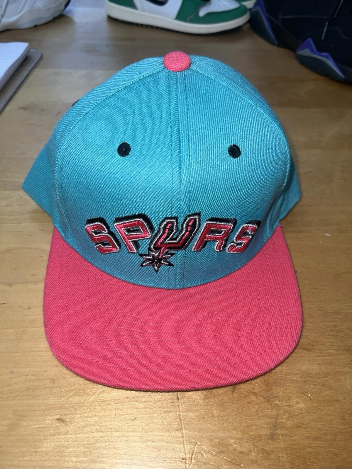 Mitchell & Ness Mitchell Ness San Antonio Spurs Teal Pink Snapback NBA Size ONE SIZE - 11 Thumbnail