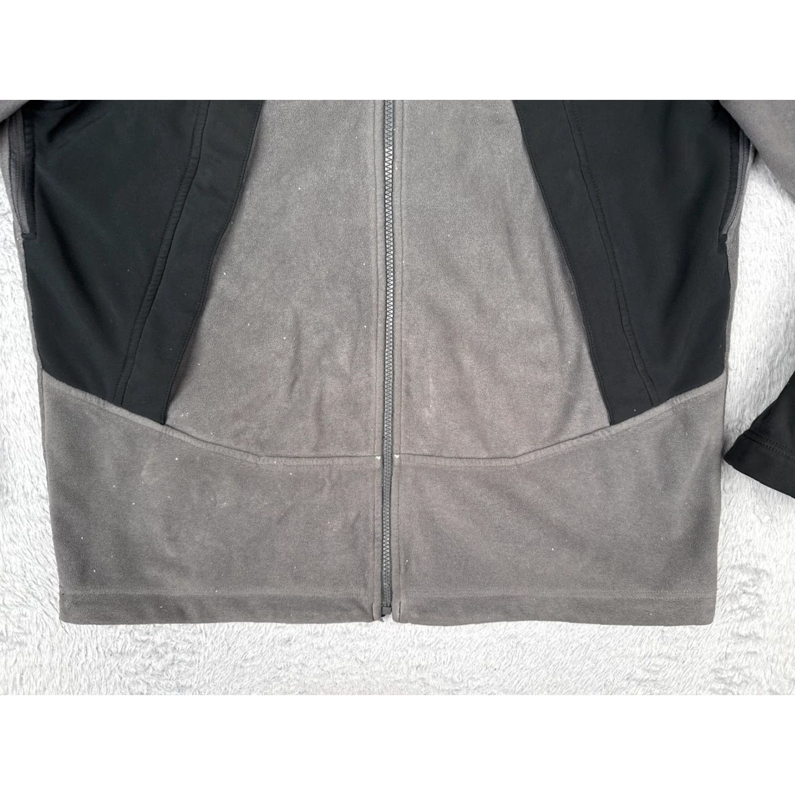 Mountain Hardwear Mountain Hardwear Jacket Mens Large Gray Black Fleece Softshell Sapporo Beer Size US L / EU 52-54 / 3 - 7 Thumbnail