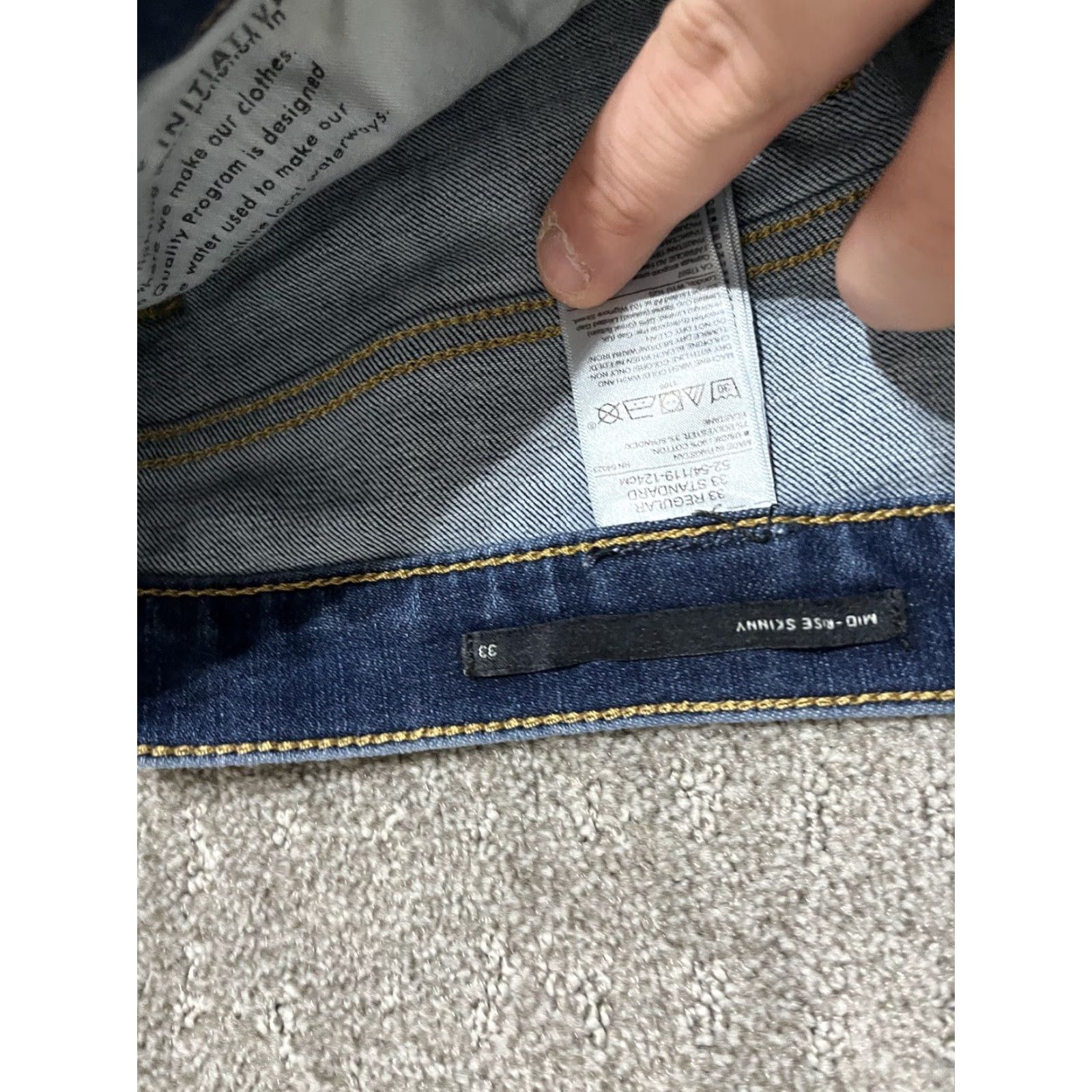 Banana Republic VINTAGE Banana Republic Premium Denim Mid-Rise Skinny Jeans Size 33 Raw Hem Women Jeans Slim Blue Cotton Polyester Denin 27in Inseam 8.5-10.5in2025 Size 24" / US 00 / IT 34 - 6 Thumbnail