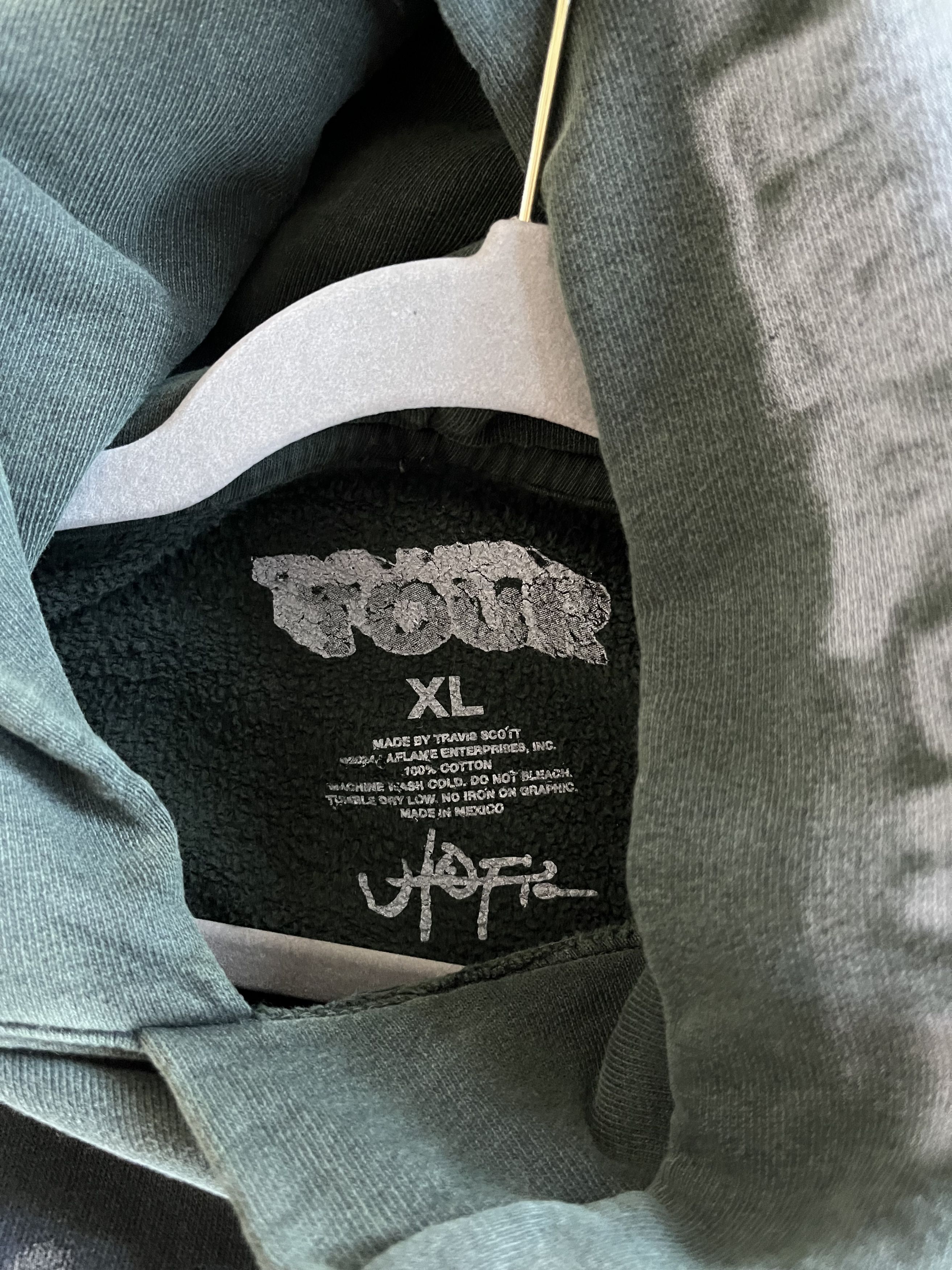 Travis Scott Travis Scott Met Life One Night in Utopia Tour Hoodie Size US XL / EU 56 / 4 - 3 Thumbnail