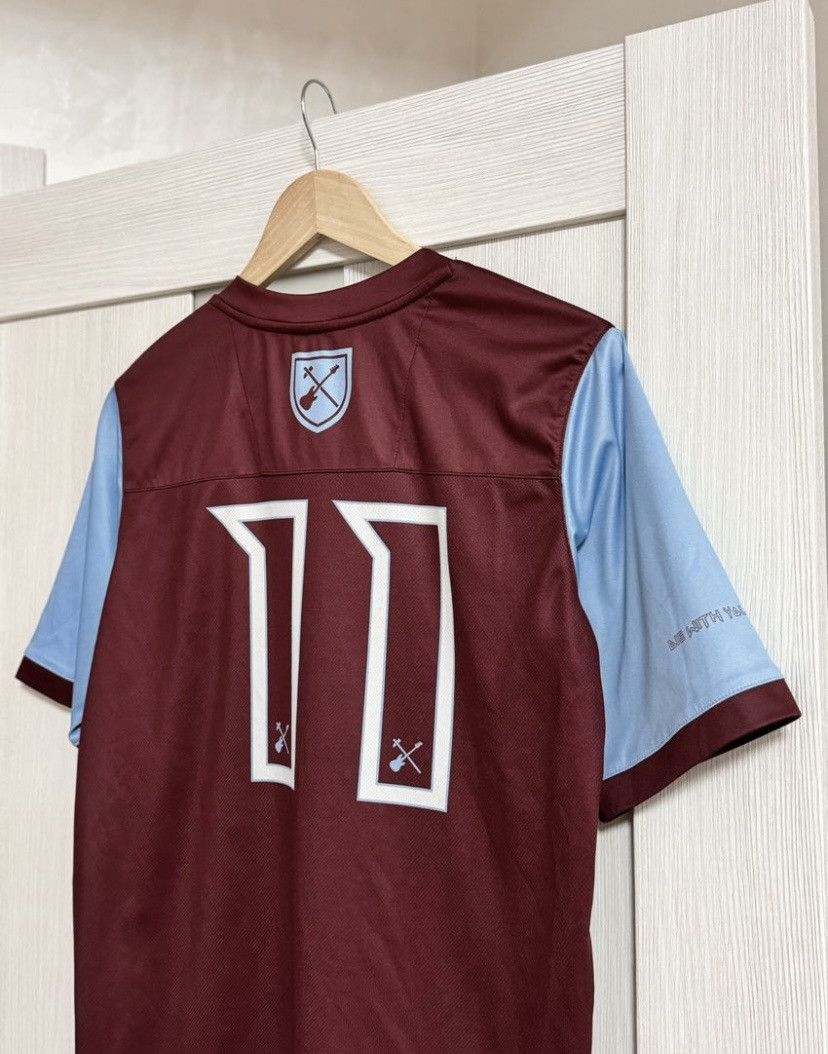 Iron Maiden Vintage Jersey Iron Maiden X West Ham United Home Size US M / EU 48-50 / 2 - 6 Thumbnail