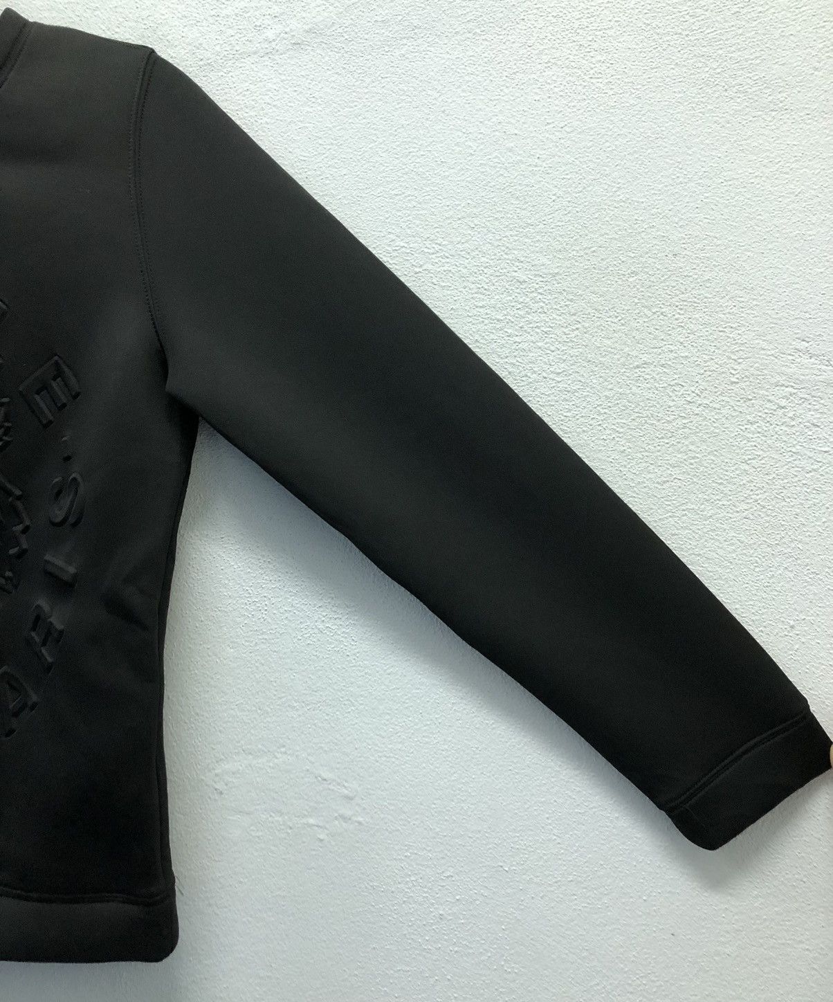 Kenzo Kenzo Jungle Paris Black Embossed Tiger Sweatshirt (Size M) Size US M / EU 48-50 / 2 - 4 Thumbnail