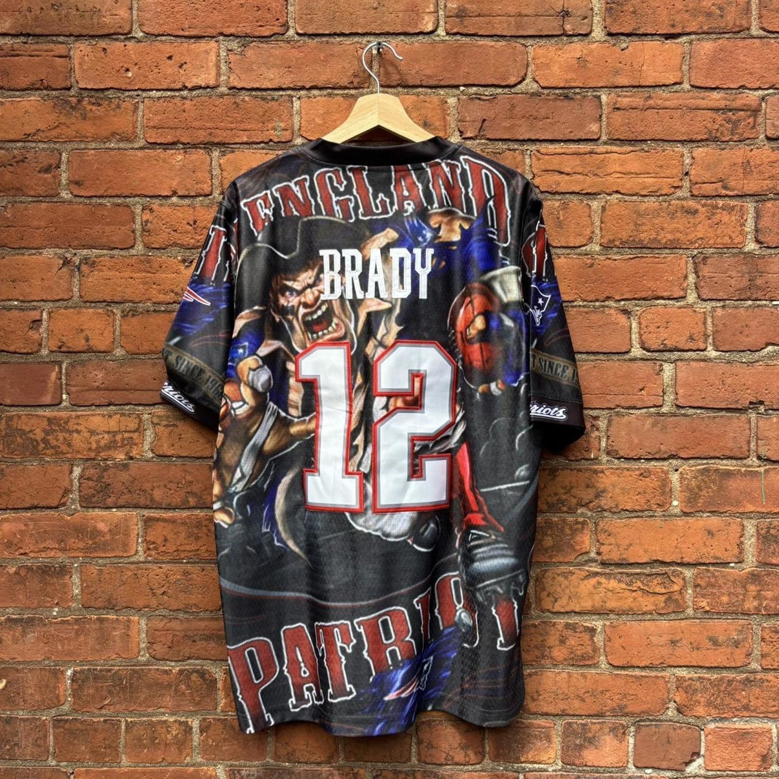 NFL New England patriots Tom Brady all over print jersey L Size US L / EU 52-54 / 3 - 4 Thumbnail