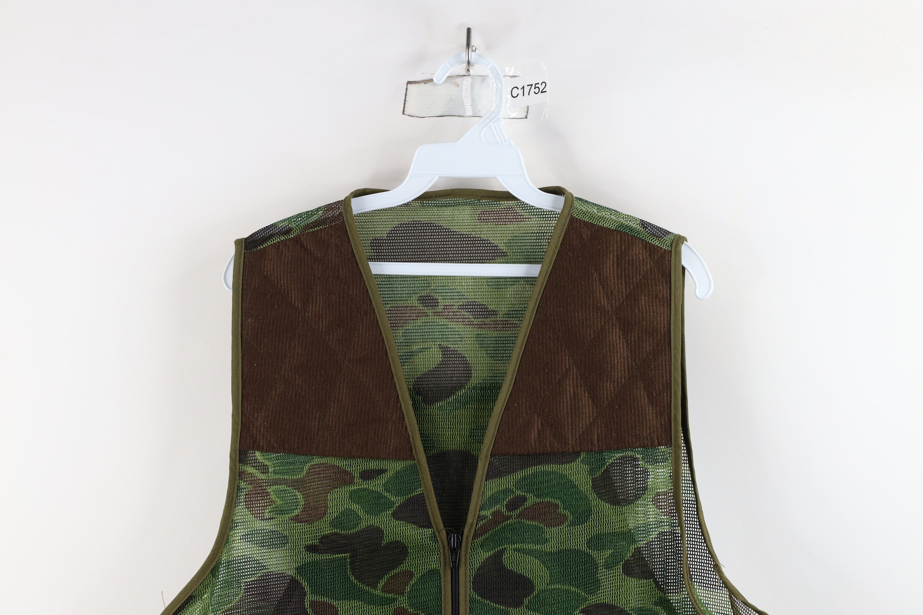 Vintage Vintage 70s Streetwear Camouflage Mesh Hunting Vest Jacket Size US L / EU 52-54 / 3 - 2 Thumbnail
