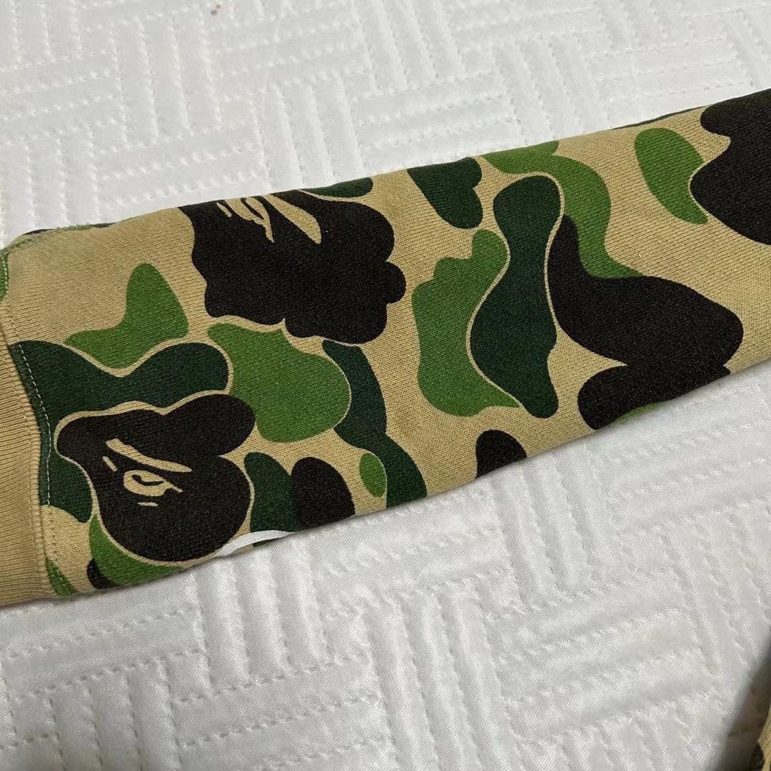 Bape ABC CAMO SHARK FULL ZIP HOODIE Size US XL / EU 56 / 4 - 8 Thumbnail