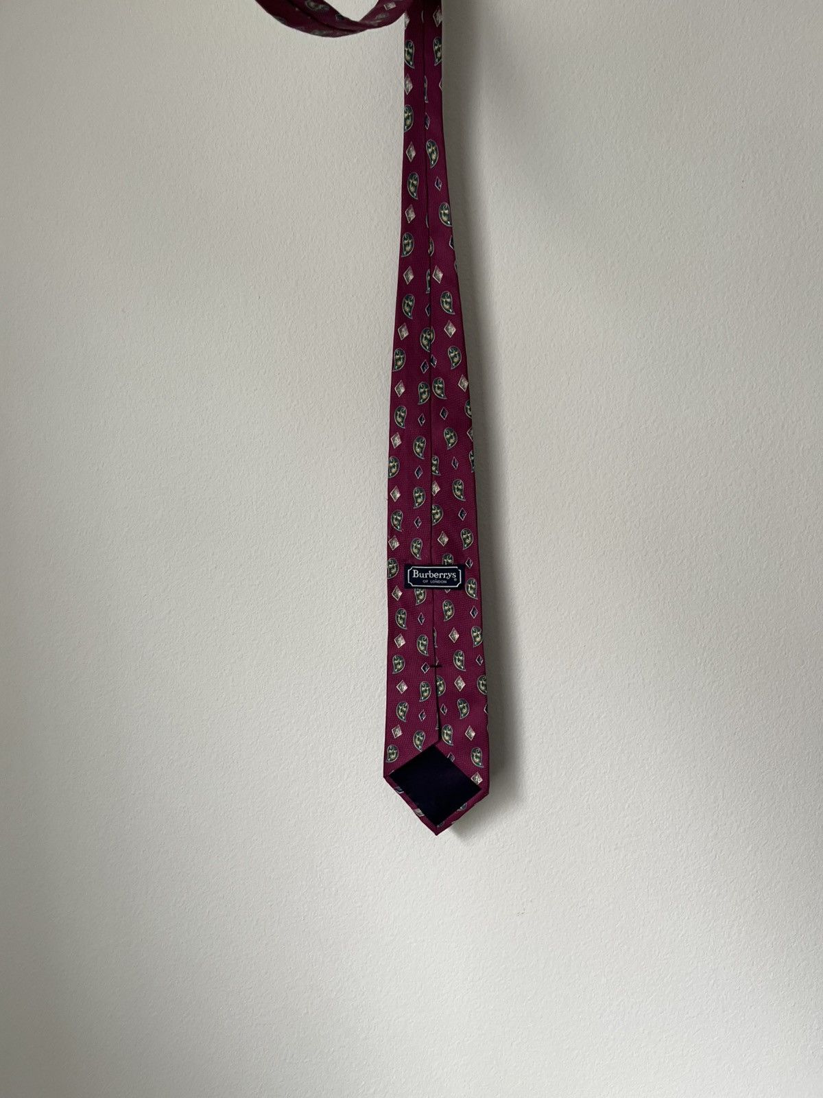 Burberry Vintage Burberrys of London Tie Burgundy & Geometric Print Size ONE SIZE - 5 Thumbnail