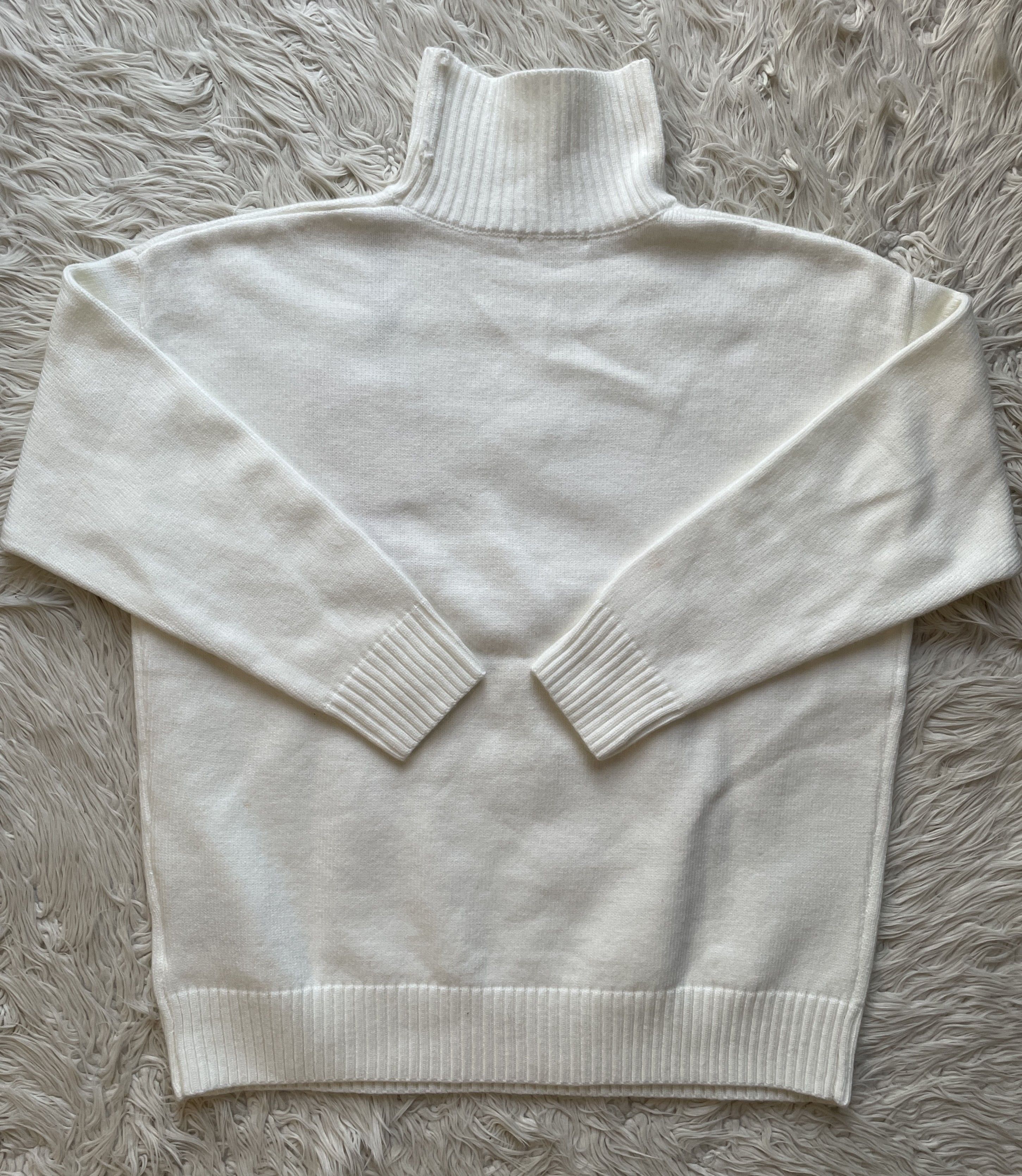 AMI AMI Paris Ami de Coeur Turtleneck Sweater – White – Size L Size US L / EU 52-54 / 3 - 3 Thumbnail