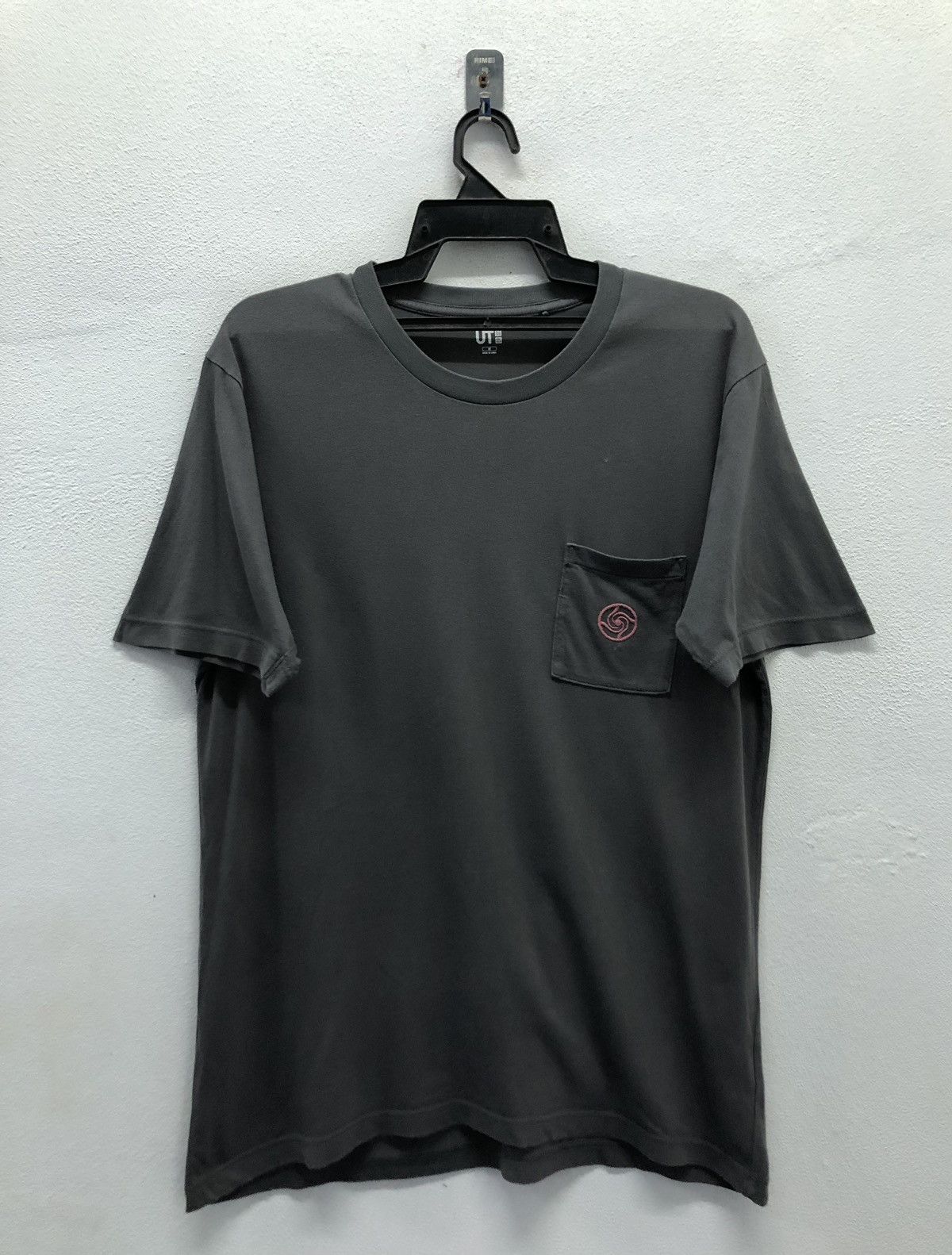 Uniqlo Uniqlo Jujutsu Kaisen Kyoto Jujutsu High School Tokyo Shirt Size US M / EU 48-50 / 2 - 2 Thumbnail