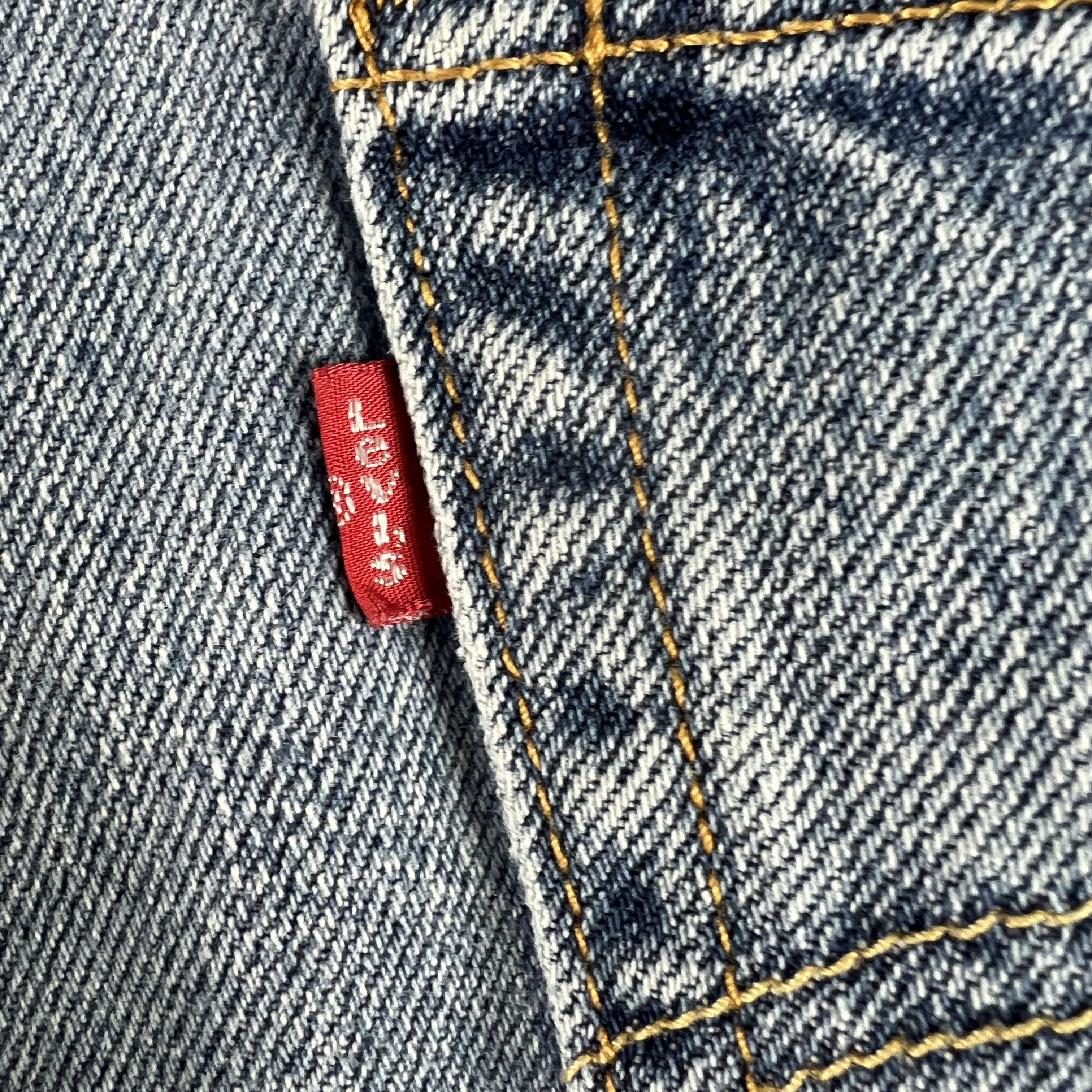 Levi's × Vintage Y2K Levi's Jean Shorts 505 Faded Cut Off Cotton Denim Jorts Size US 35 - 10 Thumbnail