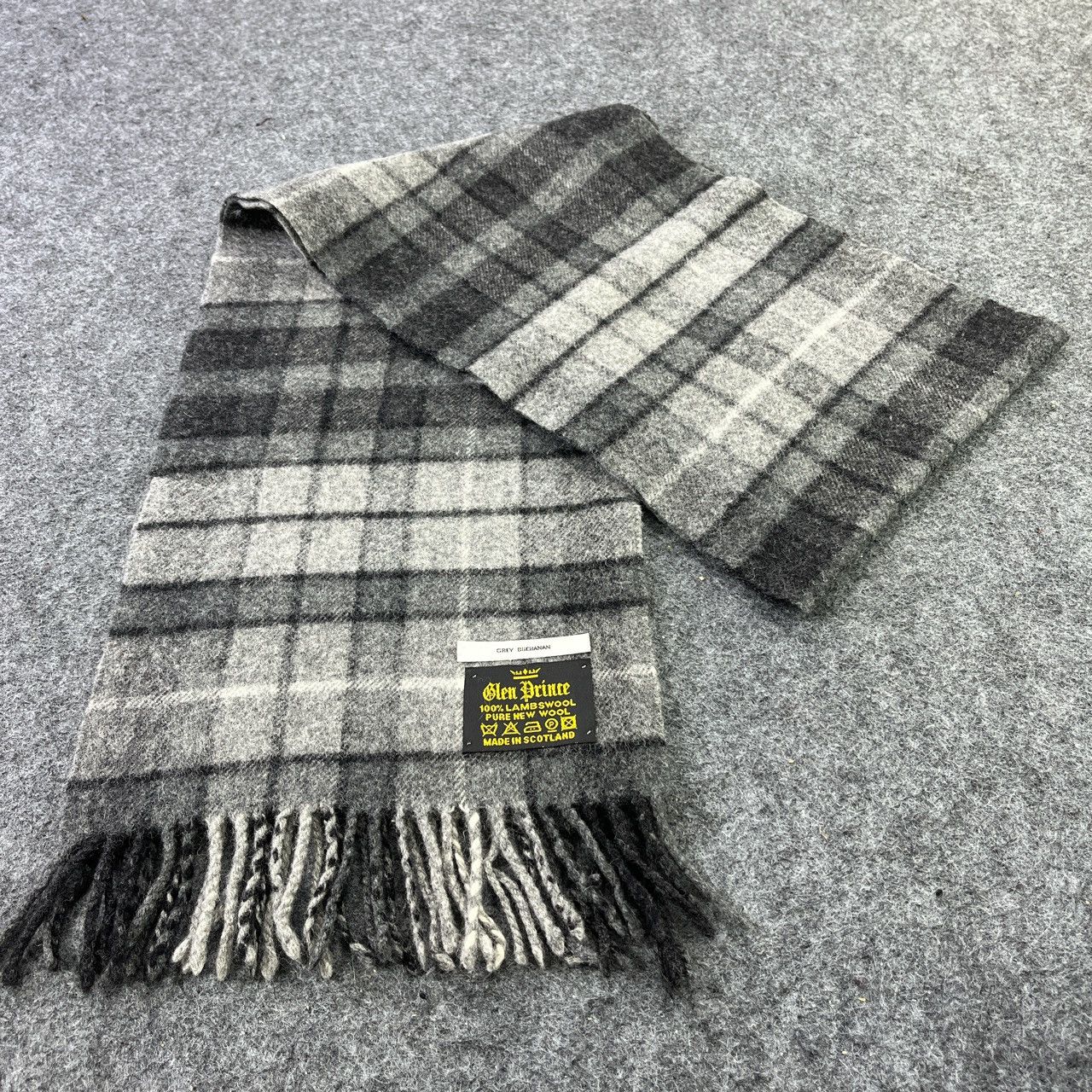 Vintage Vintage Glen Prince Scarf / Muffler / Neckwear T391 Size ONE SIZE - 4 Thumbnail