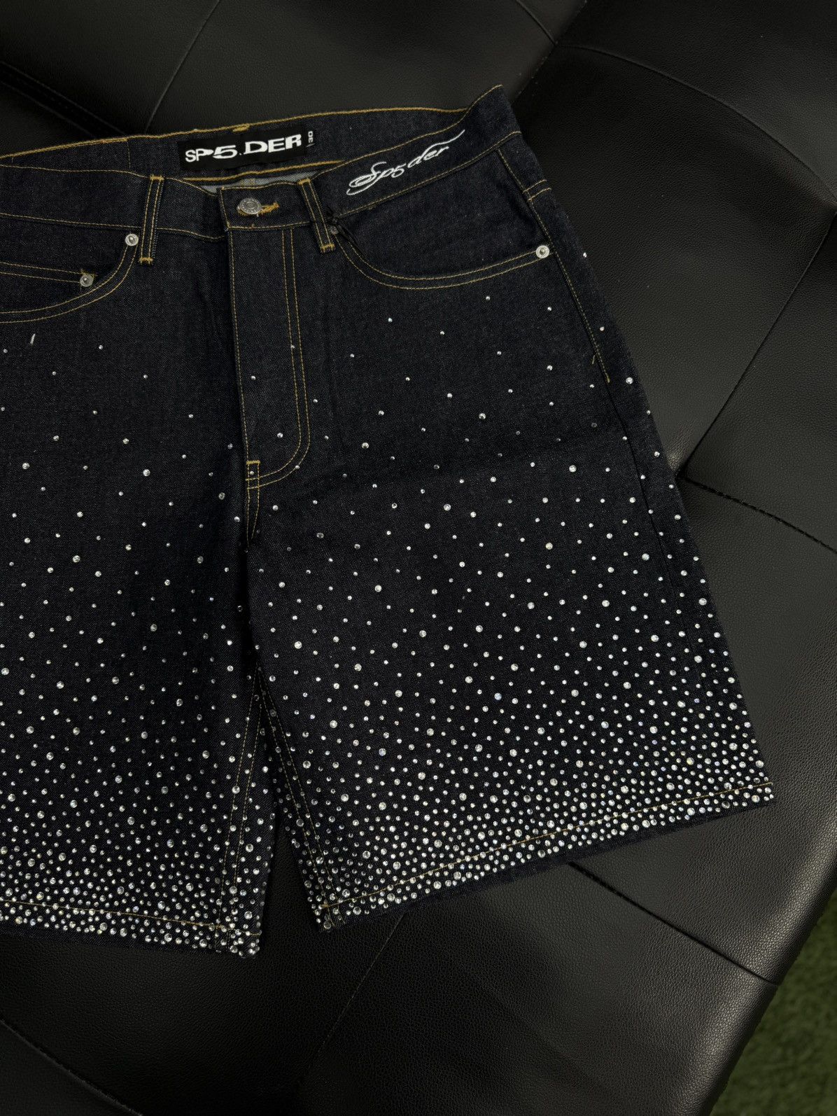 Sp5der Sp5der Rhinestone Crystal Jean Shorts Size (30) NEW Size US 30 / EU 46 - 3 Thumbnail