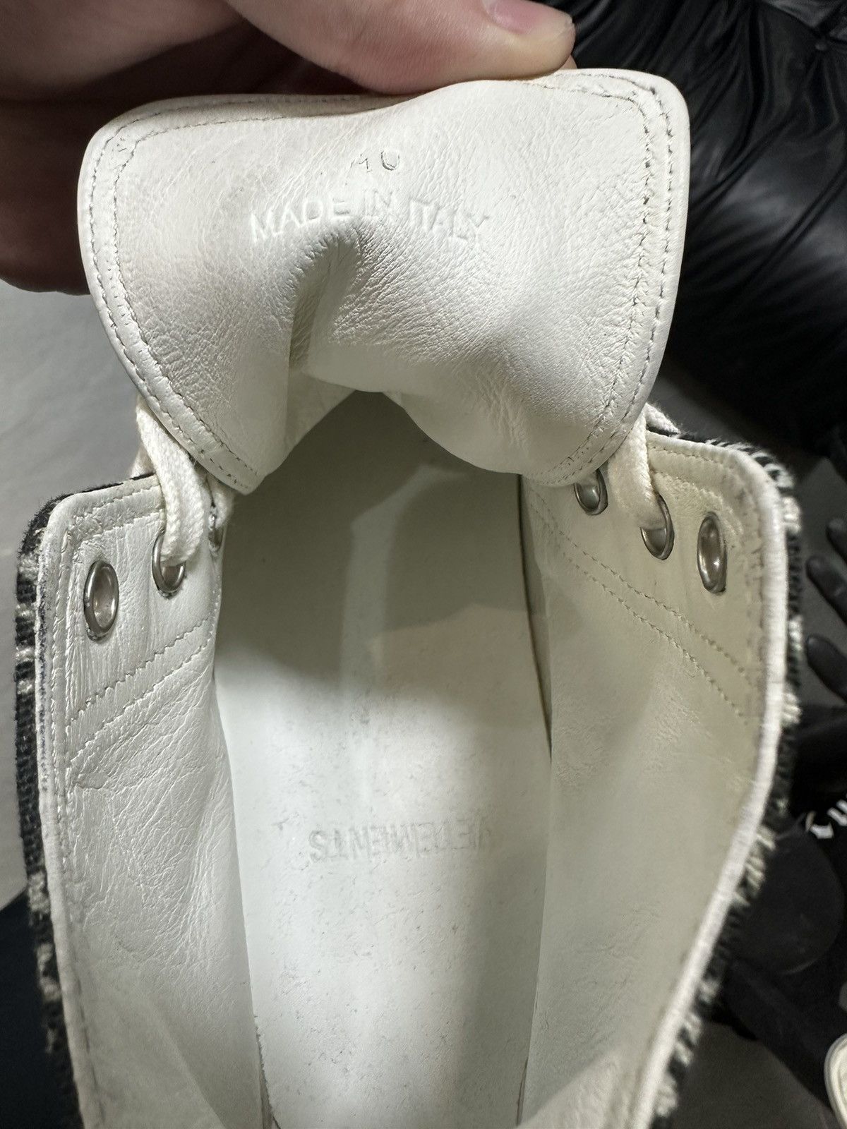 Vetements Vetements All Over High Top Sneaker Black Size US 7 / EU 40 - 6 Thumbnail