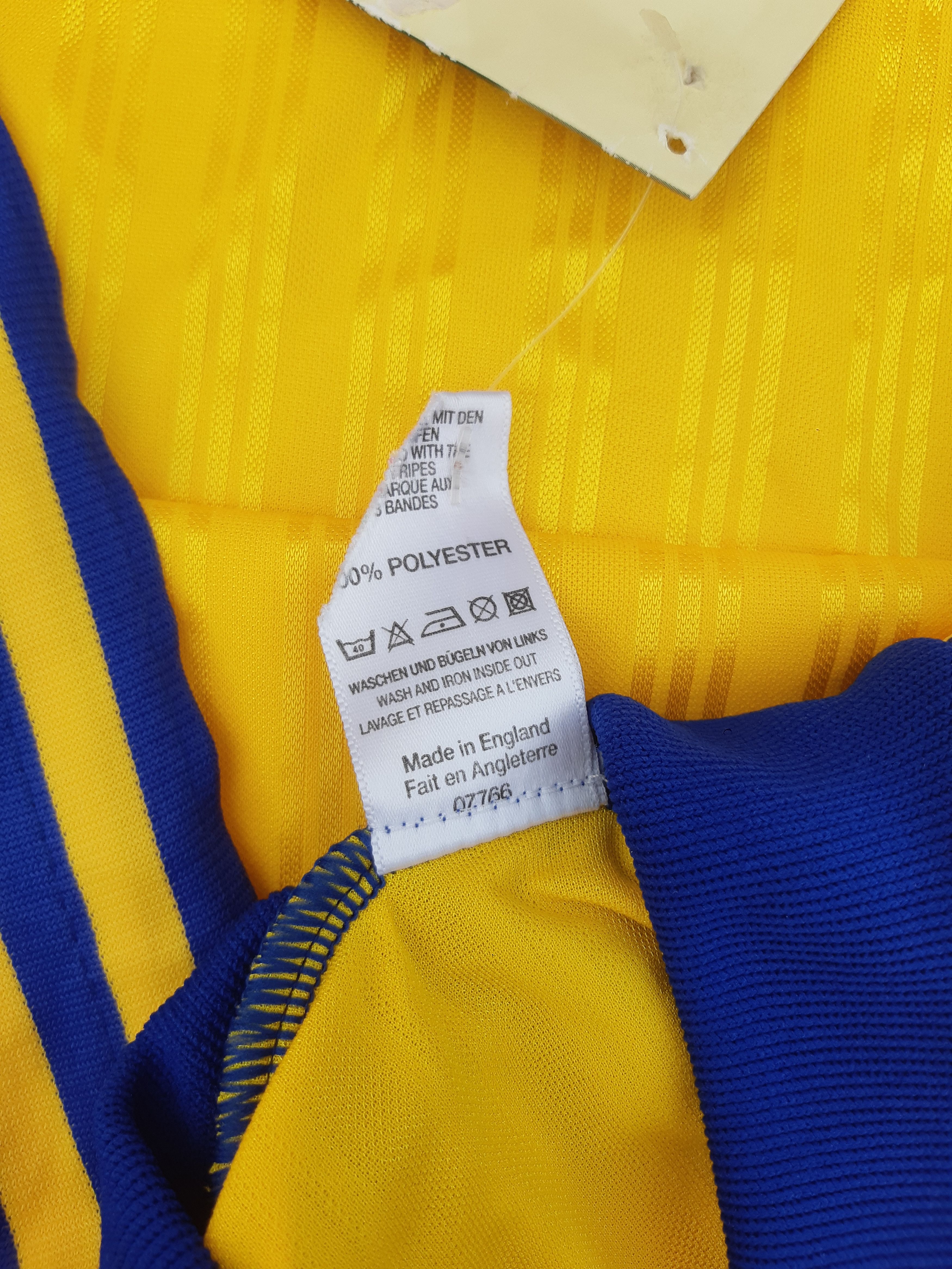 Adidas Vintage 90s ADIDAS Soccer Jersey Made in England size S NWT Size US S / EU 44-46 / 1 - 5 Thumbnail