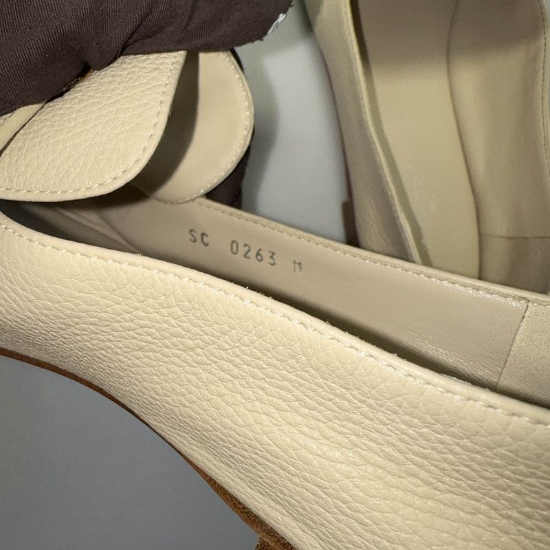 Louis Vuitton Louis Vuitton Capri Beige Fashion Loafers -2508 Size US 7 / IT 37 - 5 Thumbnail