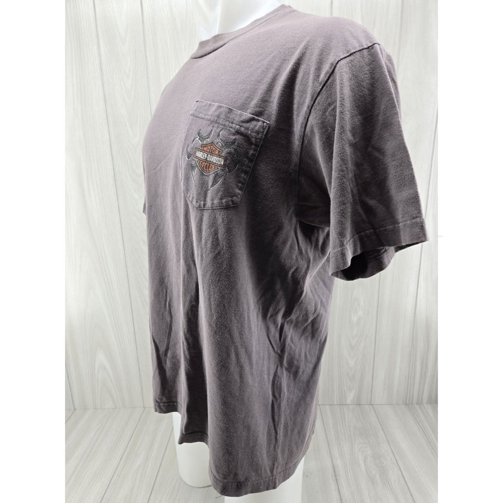 Harley Davidson VINTAGE Harley-Davidson Motorcycle T Shirt Men XL Gray Distressed Morgantown WV Shirt Size US XL / EU 56 / 4 - 3 Thumbnail