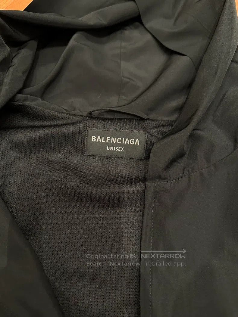 Balenciaga Balenciaga Black Letter Logo Printed Hooded Loose Fit Jack Size US S / EU 44-46 / 1 - 2 Thumbnail