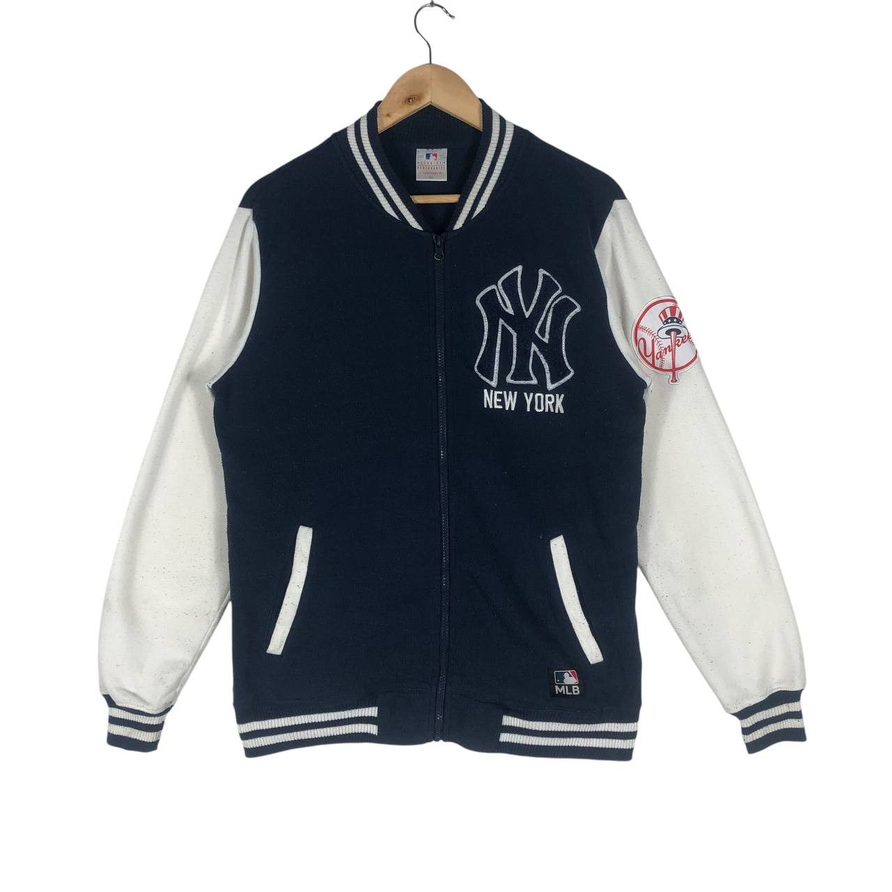 MLB × New York Yankees Vintage New York Yankees Varsity Size US L / EU 52-54 / 3 - 1 Thumbnail