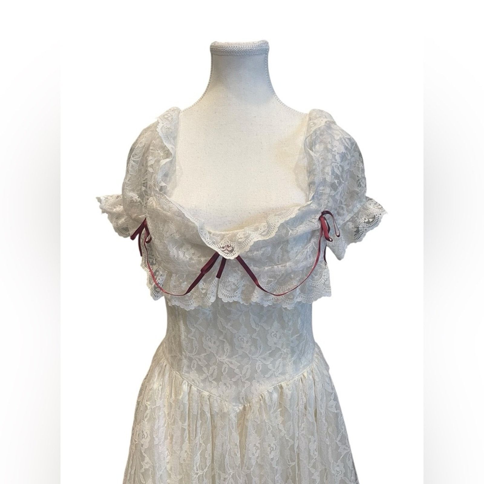 Other Gunne Sax Vtg ivory White Lace Maxi Dress Sz:11 Size ONE SIZE - 2 Thumbnail
