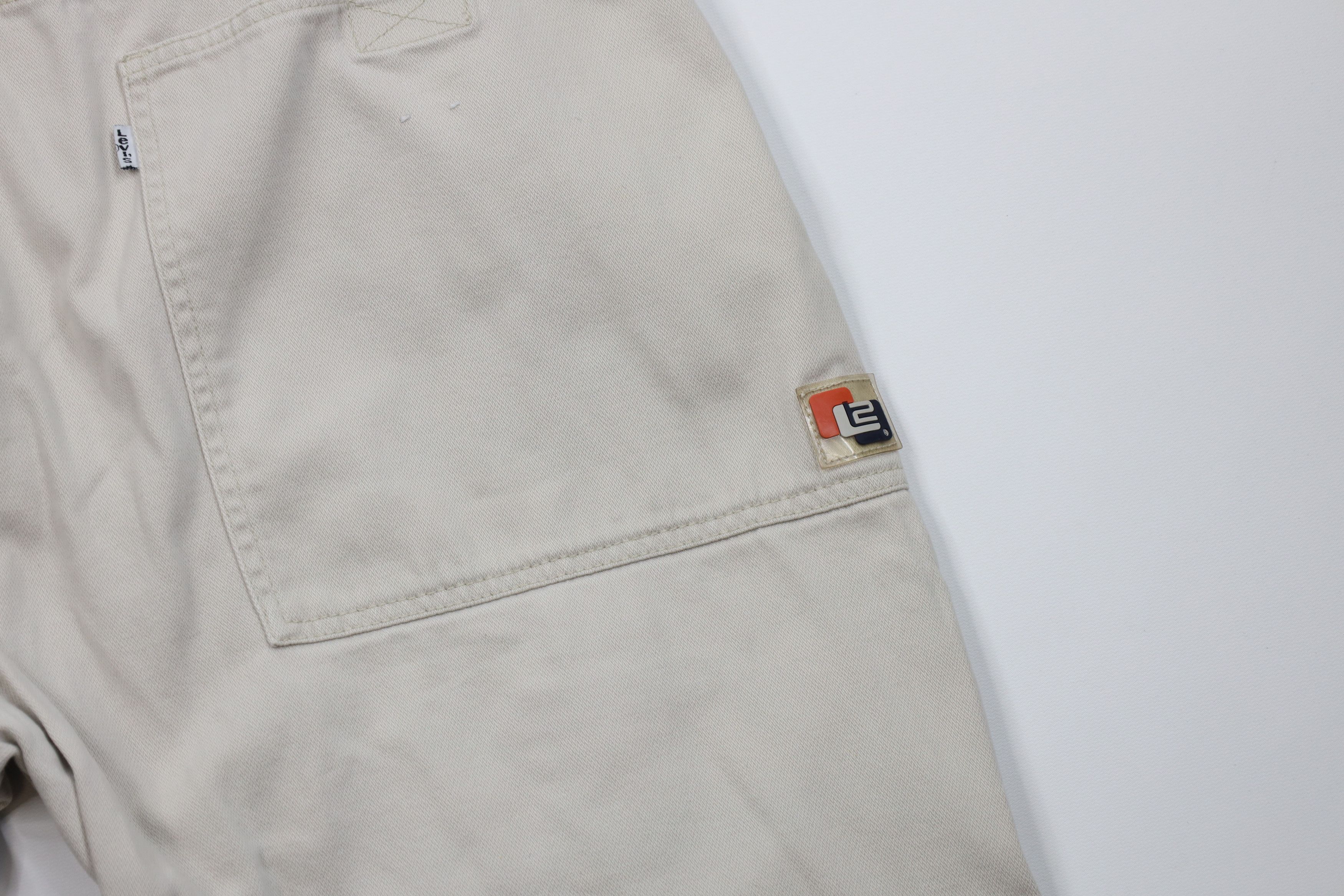 Levi's Vintage 90s Y2K Levis L2 Fit Big Pocket Wide Leg Jeans Beige Size US 38 / EU 54 - 12 Thumbnail