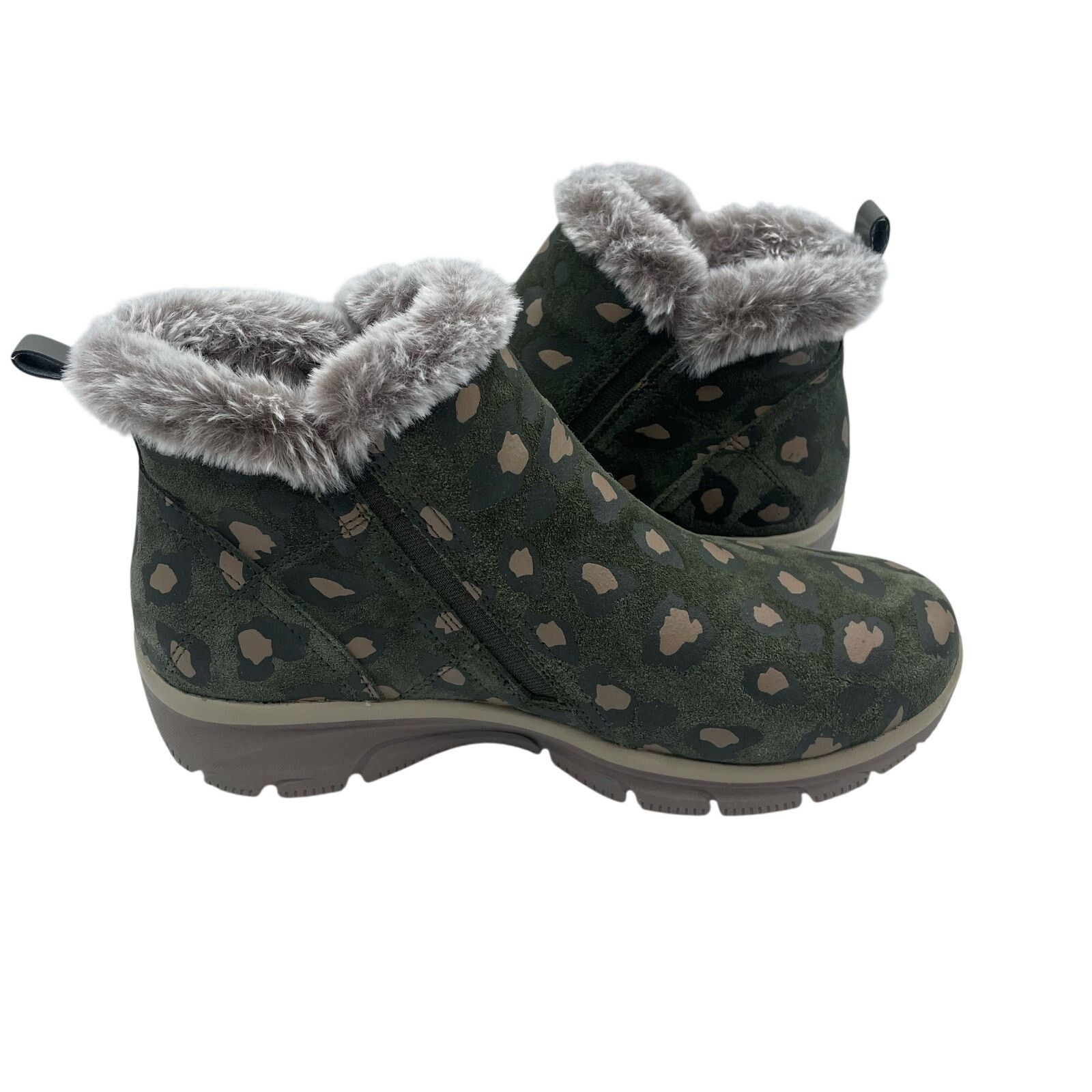 SKECHERS Skechers Easy Going Pull On Boots Olive Green Leopard 9 Wide Size US 9 / IT 39 - 5 Thumbnail