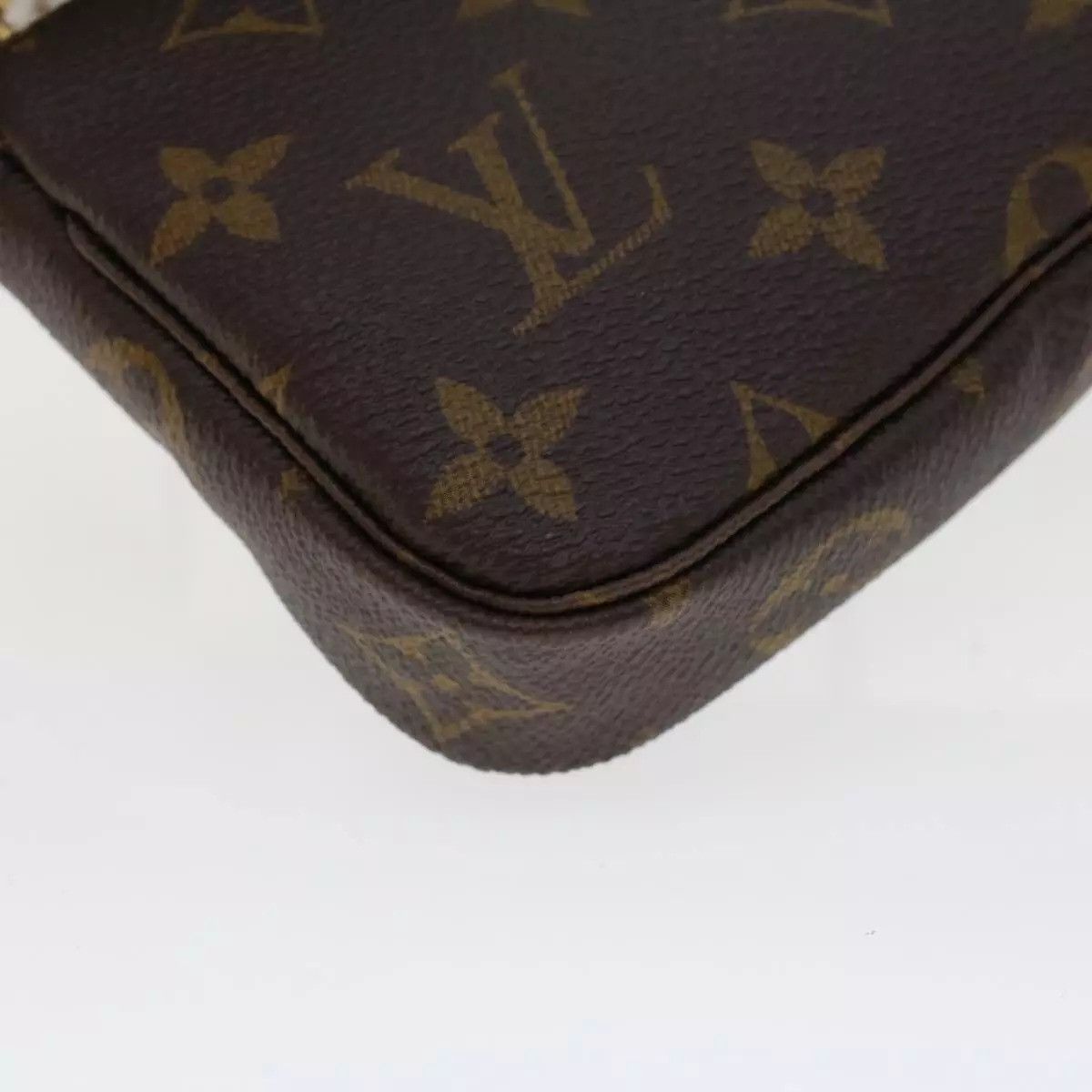 Louis Vuitton LOUIS VUITTON Monogram Mini Pochette Size ONE SIZE - 3 Thumbnail