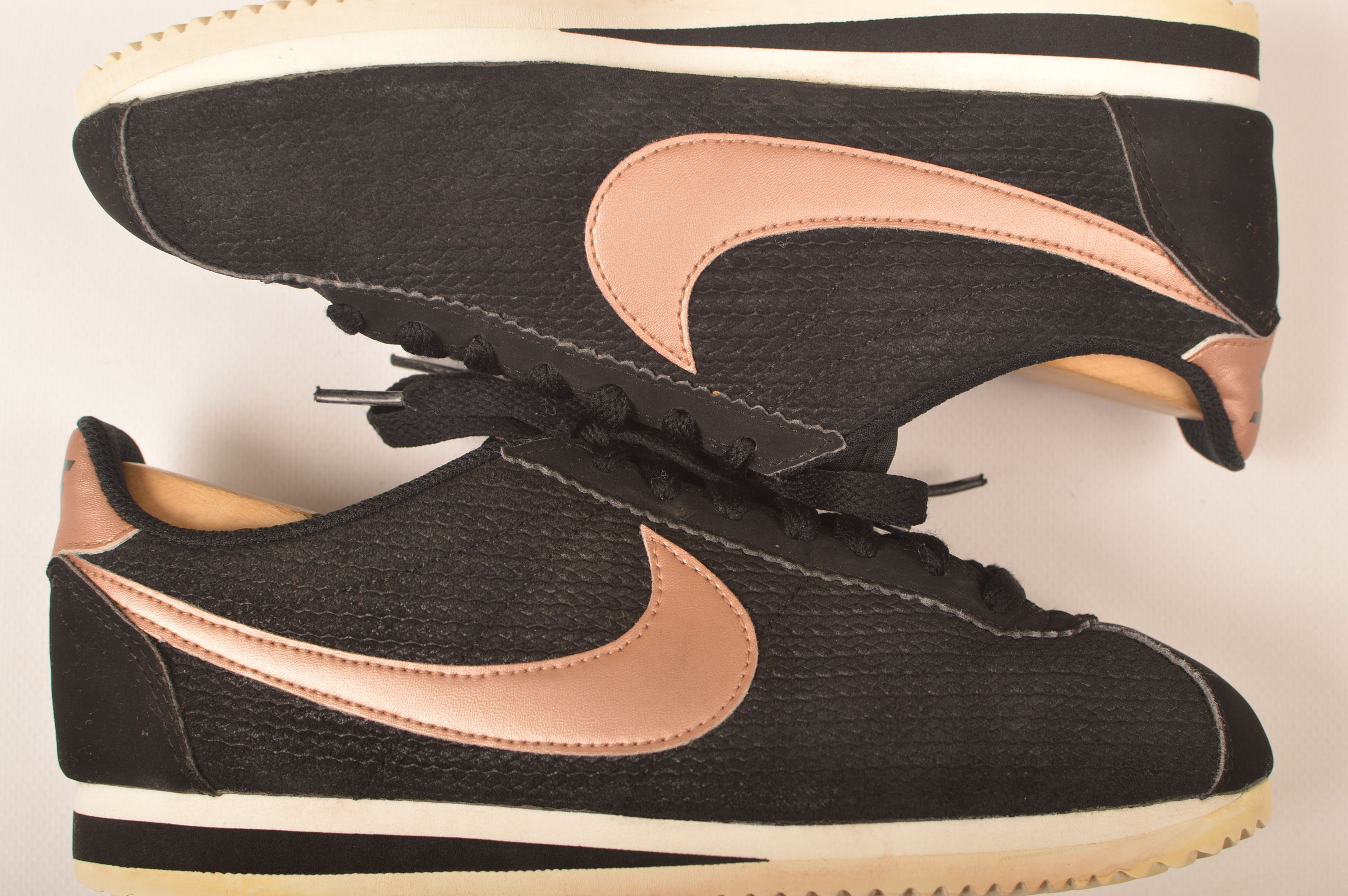 Nike Nike W Classic Cortez Leather Lux Metalic Red Size US 7.5 / IT 37.5 - 5 Thumbnail