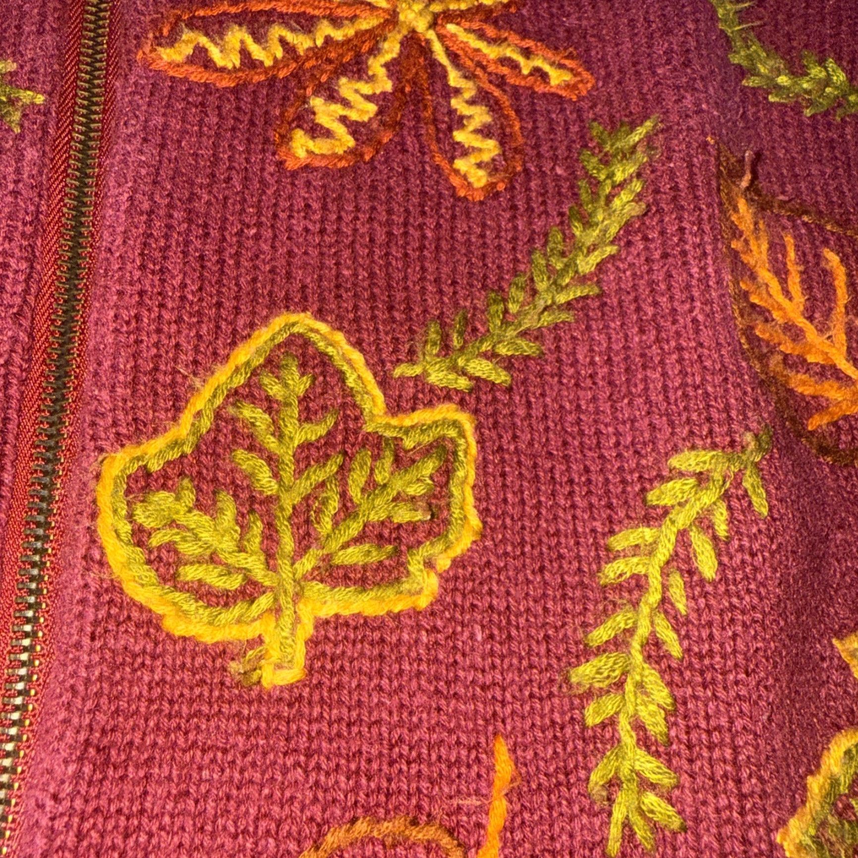 Vintage VINTAGE All Points Womens Maroon Cardigan Sweater Autumn Leaves Embroidery Knit Crew Neck Full Zip Large Size L / US 10 / IT 46 - 6 Thumbnail
