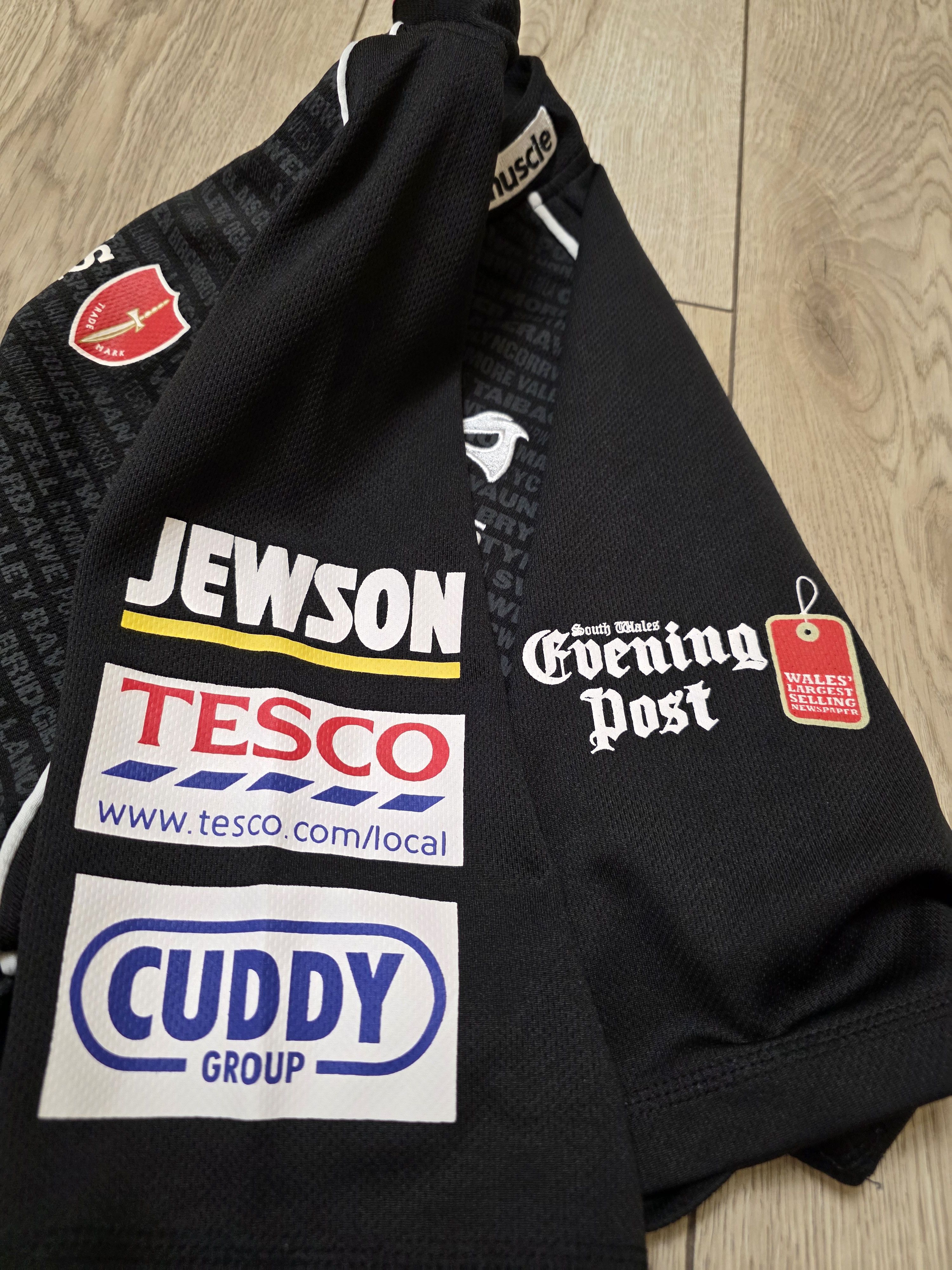 Vintage OSPREYS RUGBY VINTAGE JERSEY WALES RUGBY RARE BLACK Size US M / EU 48-50 / 2 - 6 Thumbnail