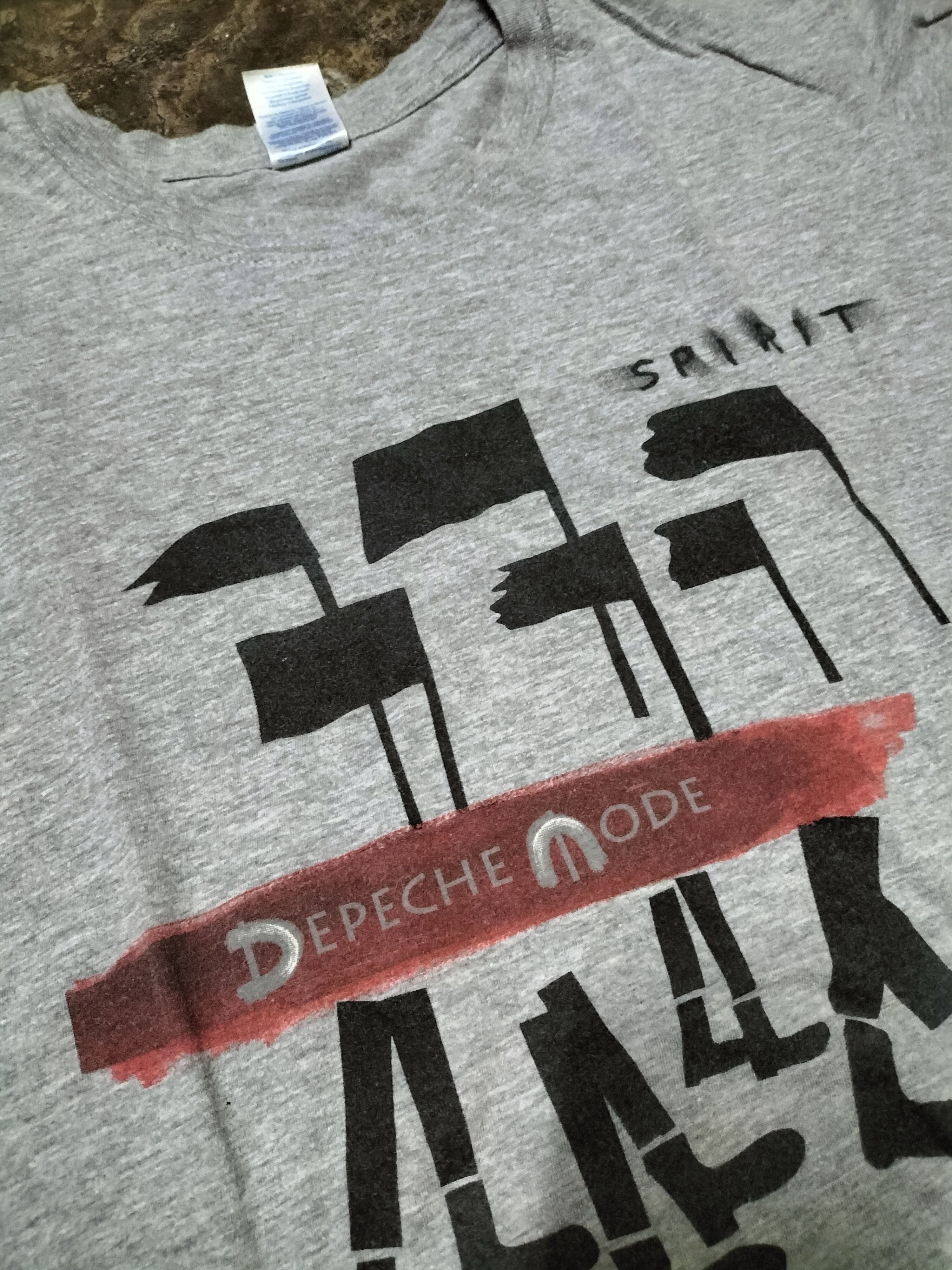 Band Tees Depeche Mode Global Tour Spirits Band Tees concert Size US L / EU 52-54 / 3 - 2 Thumbnail