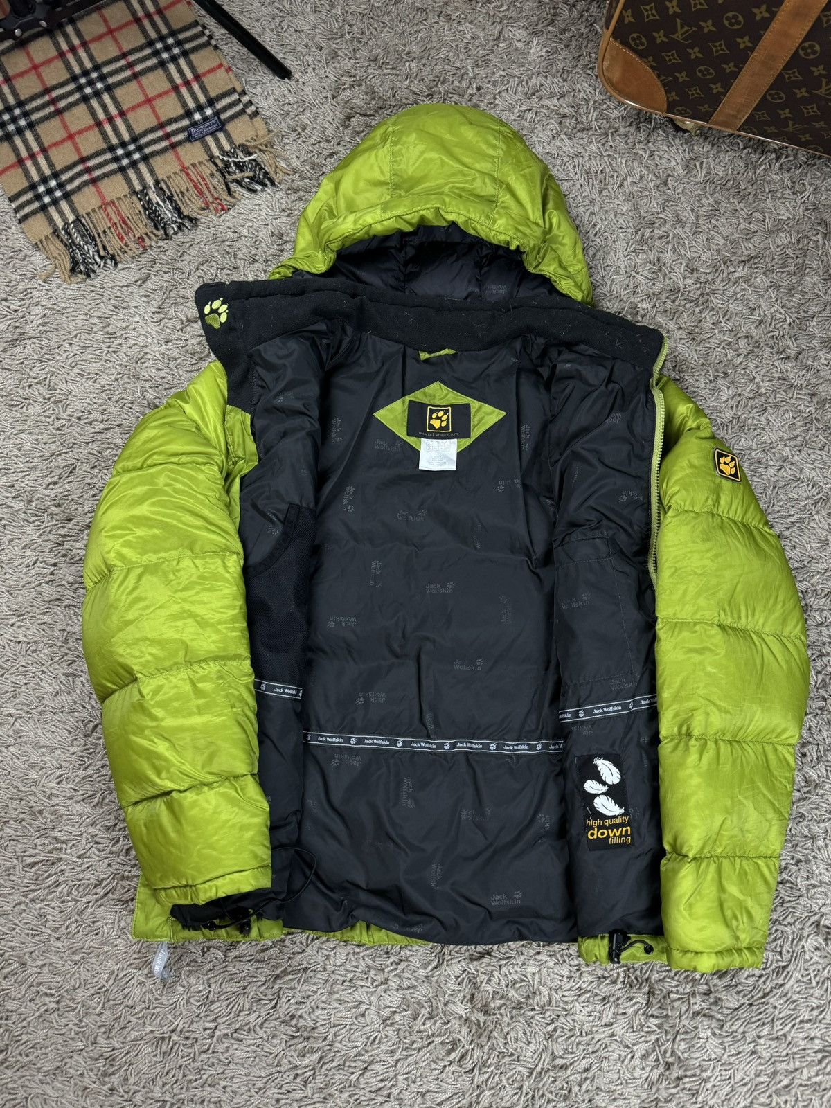 Jack Wolfskin Down jacket Jack Wolfskin original casual outdoors item Size XL / US 12-14 / IT 48-50 - 2 Thumbnail