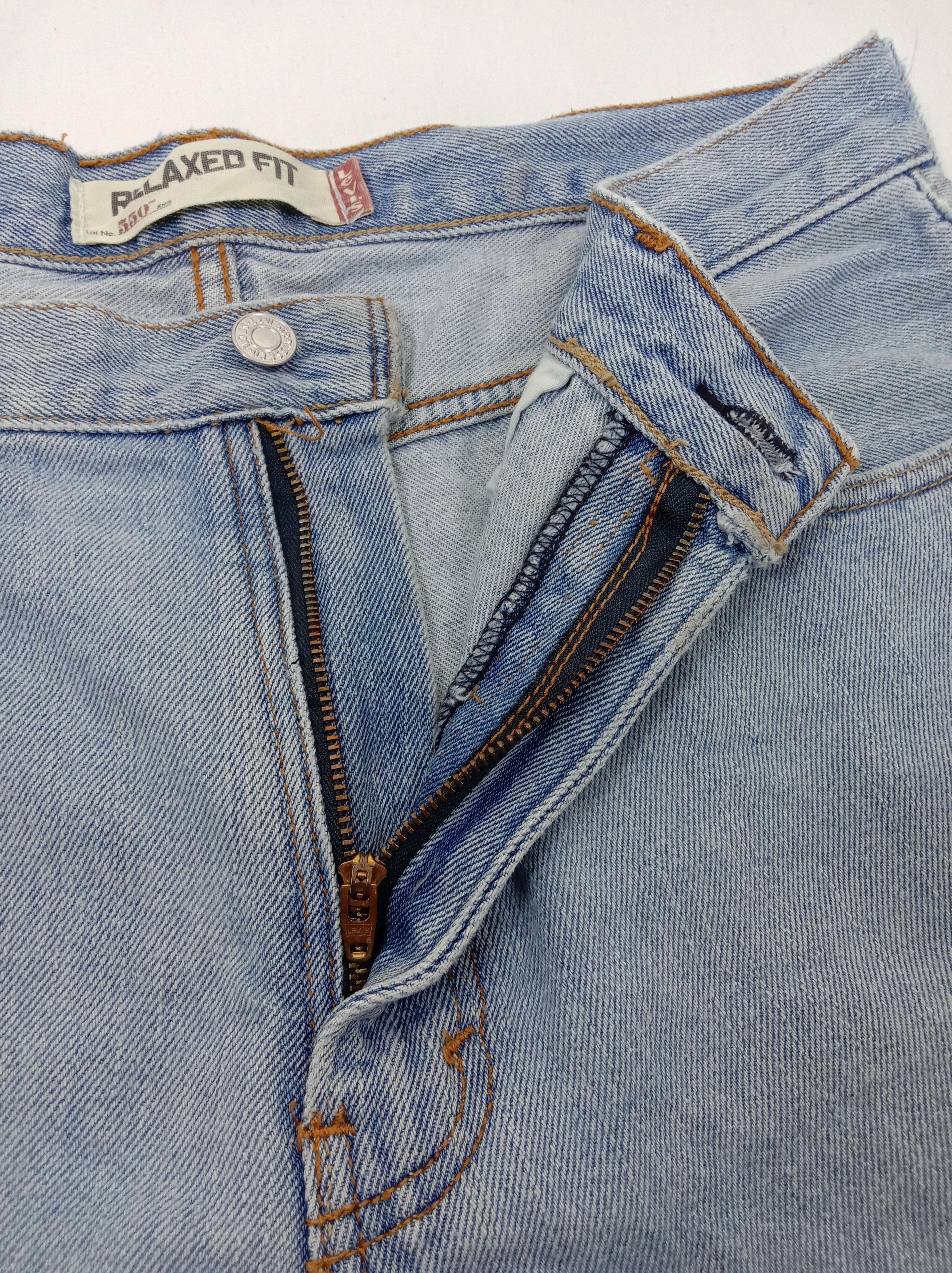 Levi's Vintage Levi's 550 Jeans Relaxed Fit Light Wash Denim Size US 34 / EU 50 - 9 Thumbnail