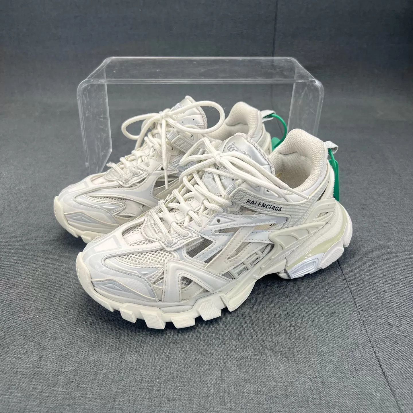 Balenciaga Balenciaga Track 2 White 37 Size US 6.5 / IT 36.5 - 1 Thumbnail
