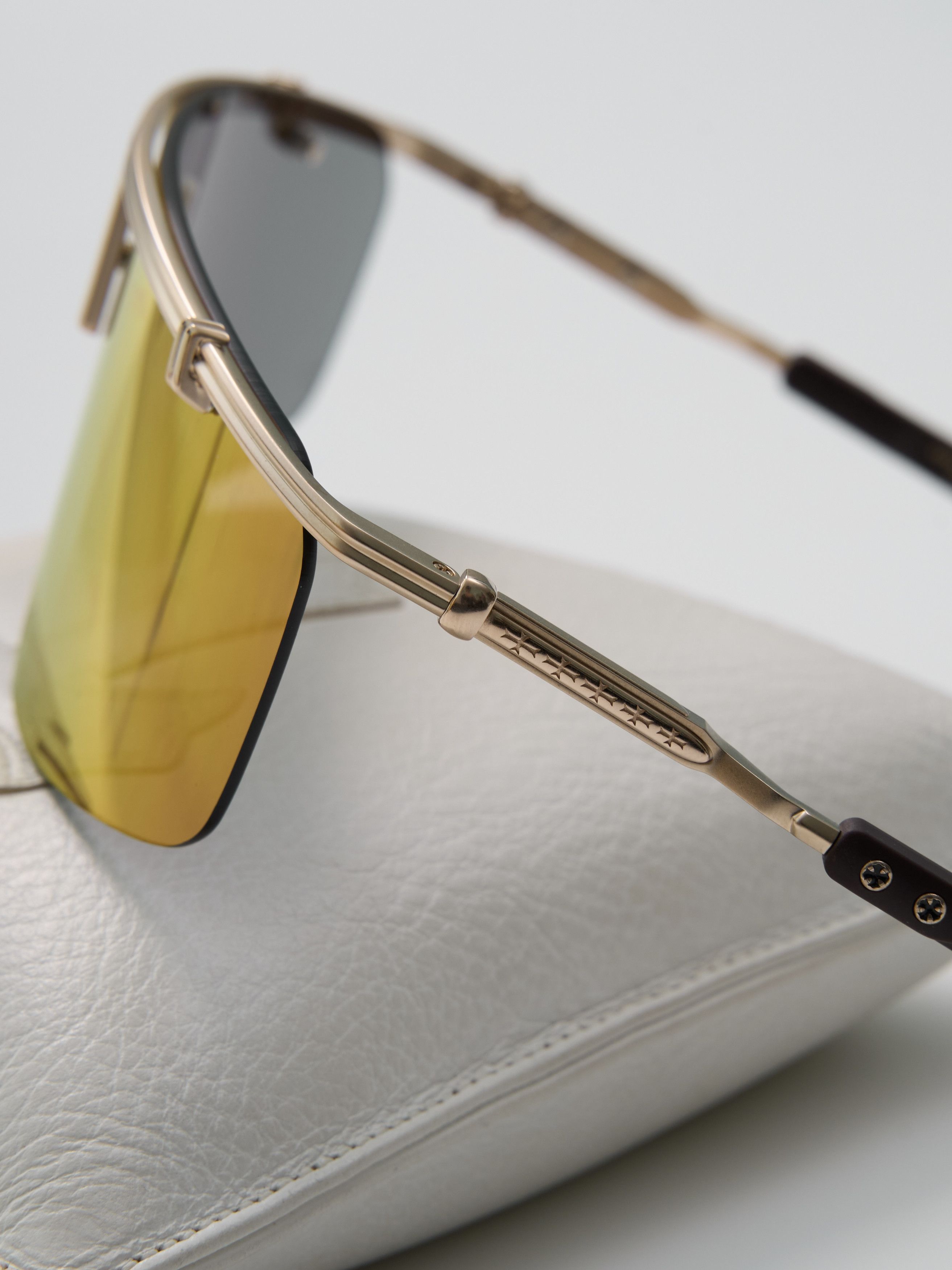 Chrome Hearts CHROME HEARTS CLITANIC - Matte Gold Plated / Classic Brown Size ONE SIZE - 7 Thumbnail