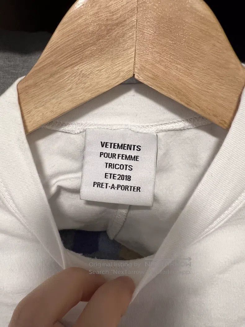 Vetements Vetements Backless Calendar T-Shirt Size US S / EU 44-46 / 1 - 7 Thumbnail