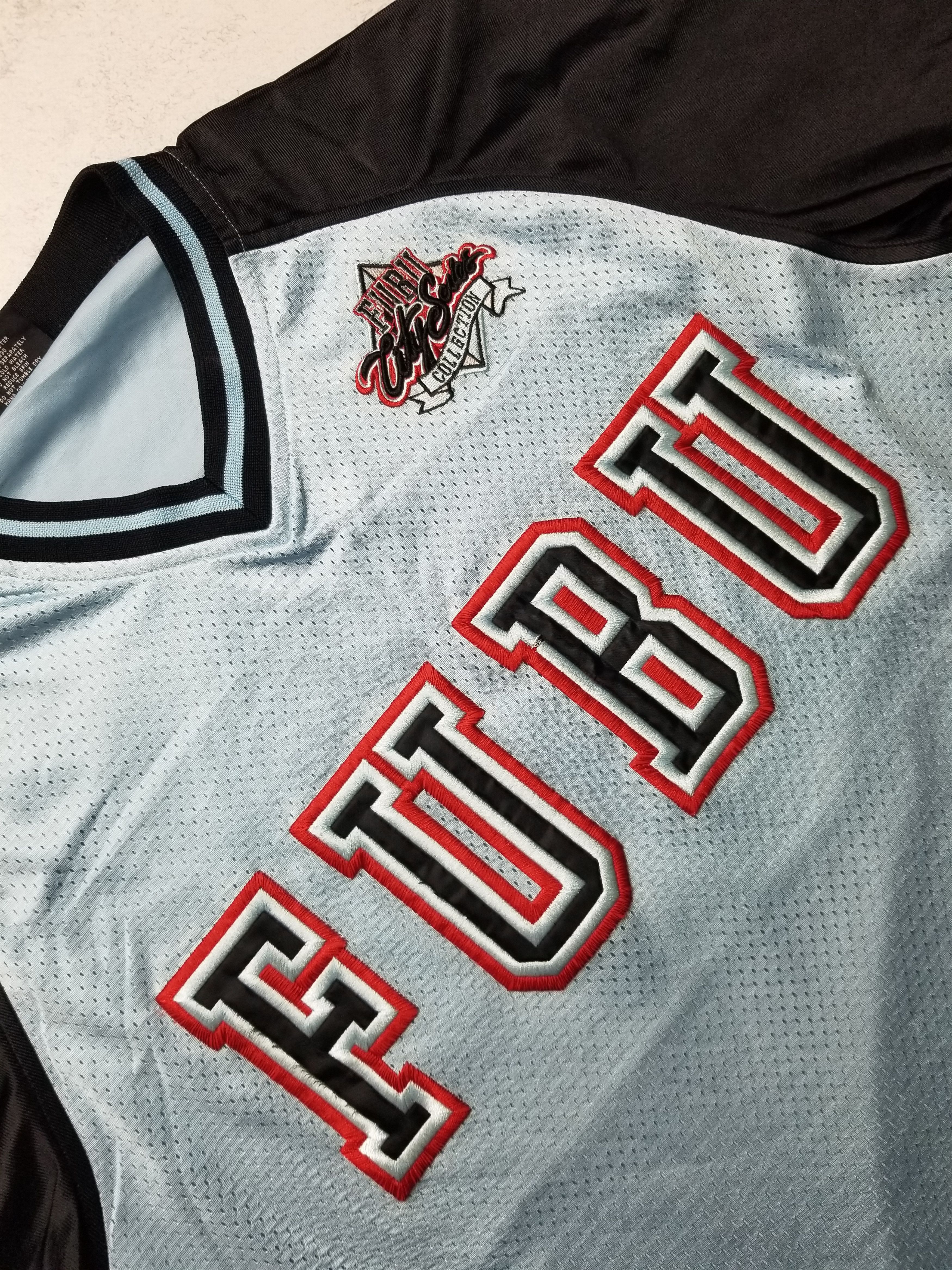 Fubu Vintage FUBU 05 Rap Hip Hop Retro Y2K Blue Jersey Size US L / EU 52-54 / 3 - 16 Thumbnail